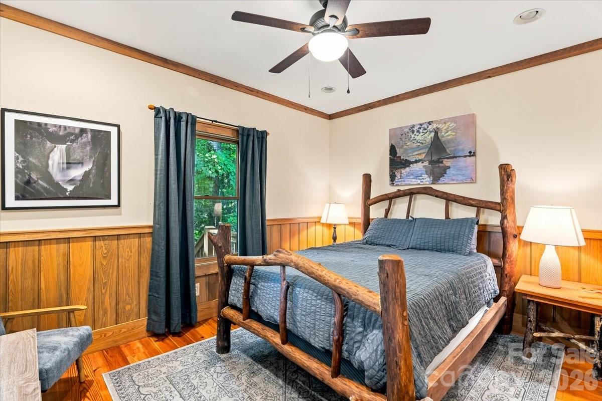 main property photo 18
