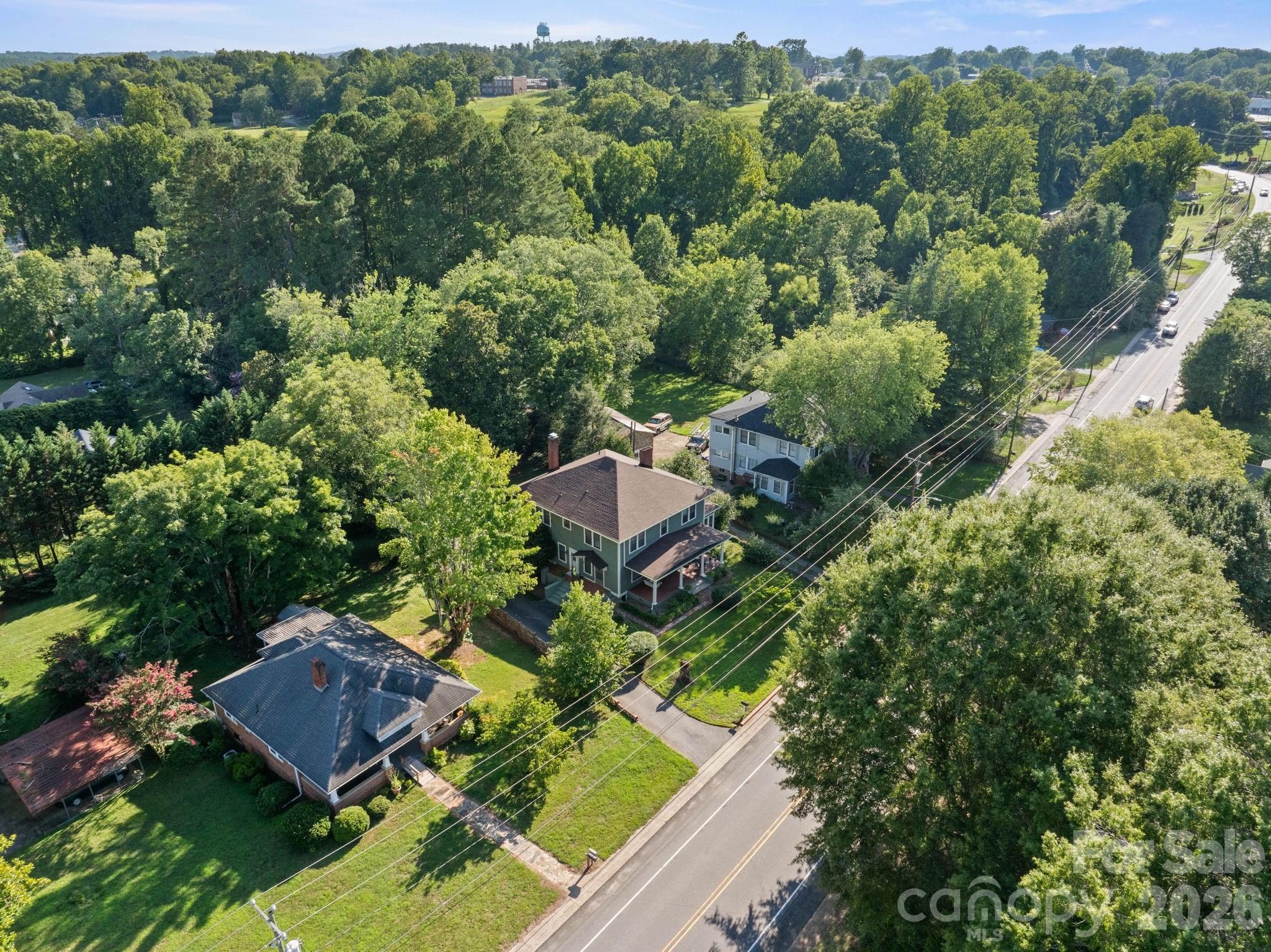 main property photo 37