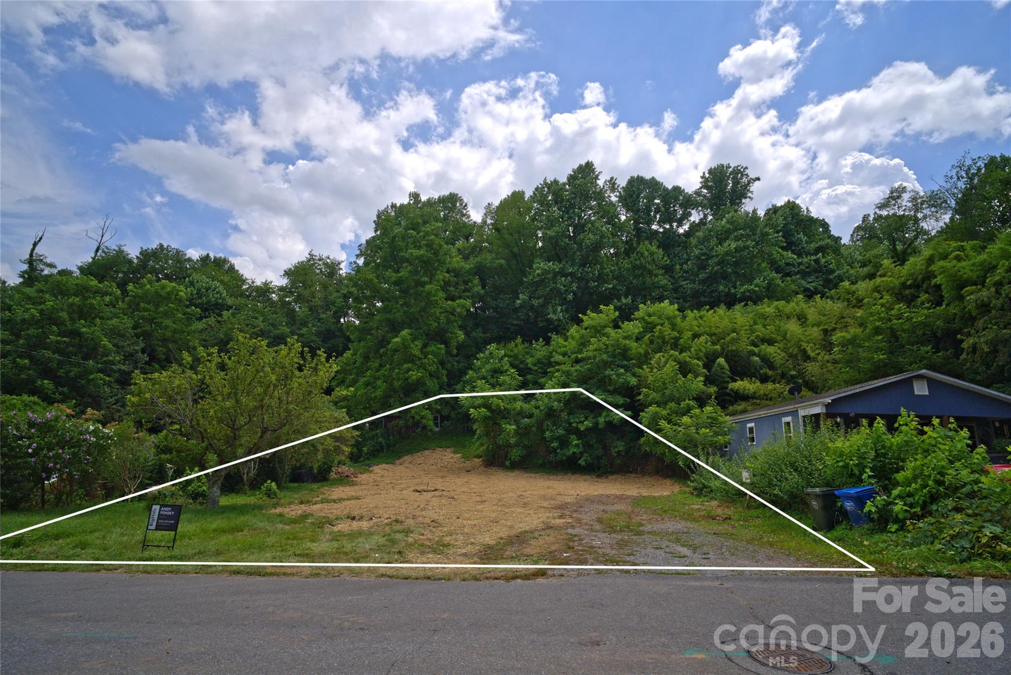 main property photo 3