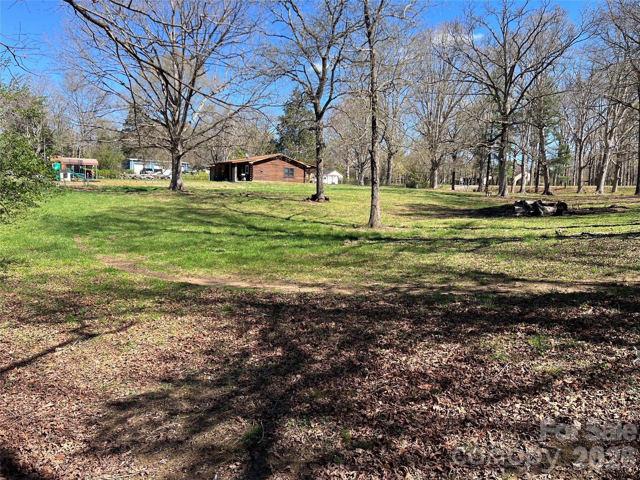 main property photo 35