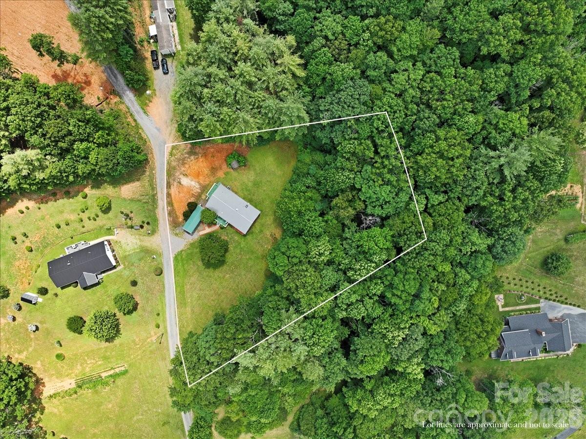 main property photo 28