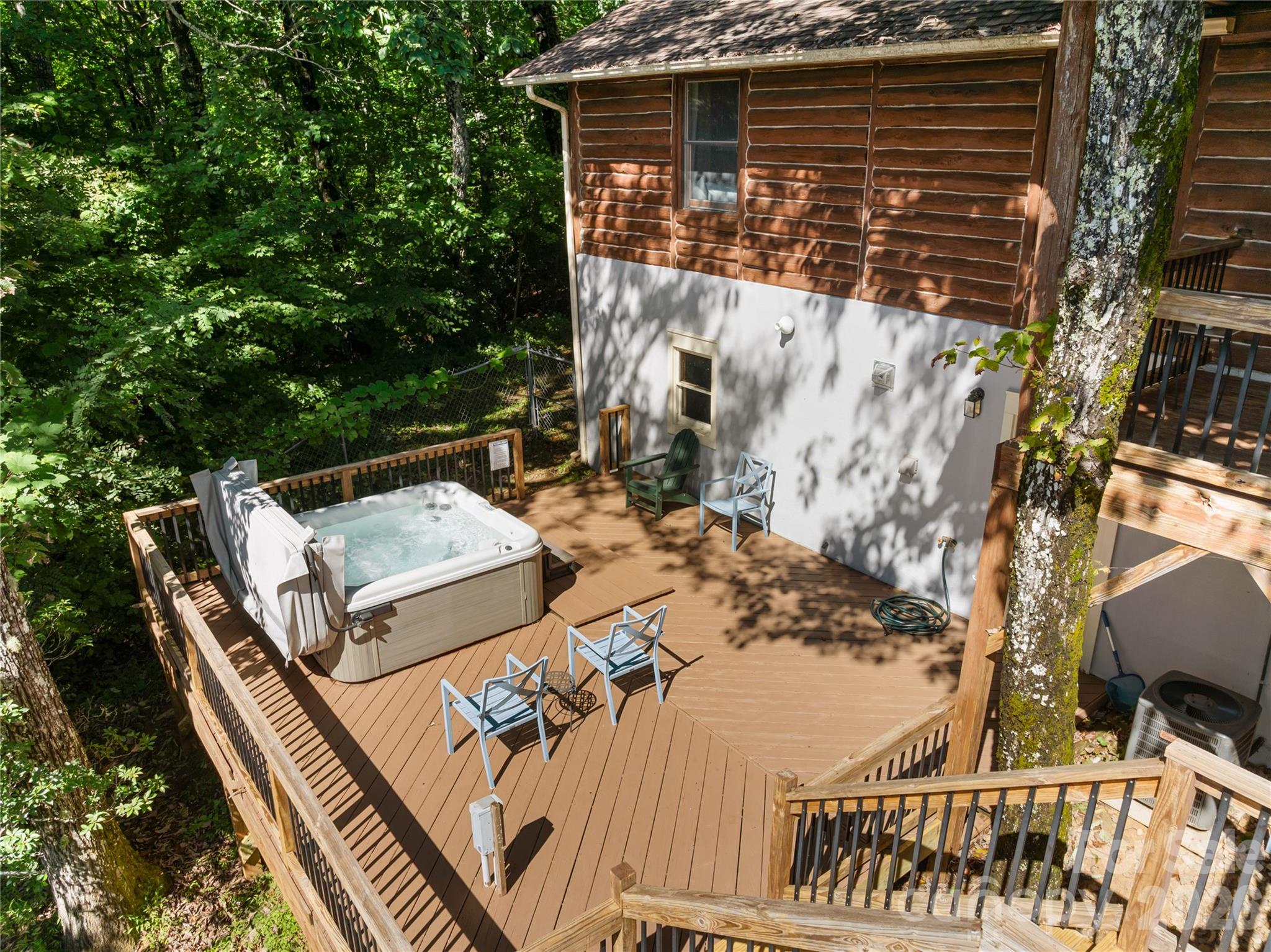 main property photo 34