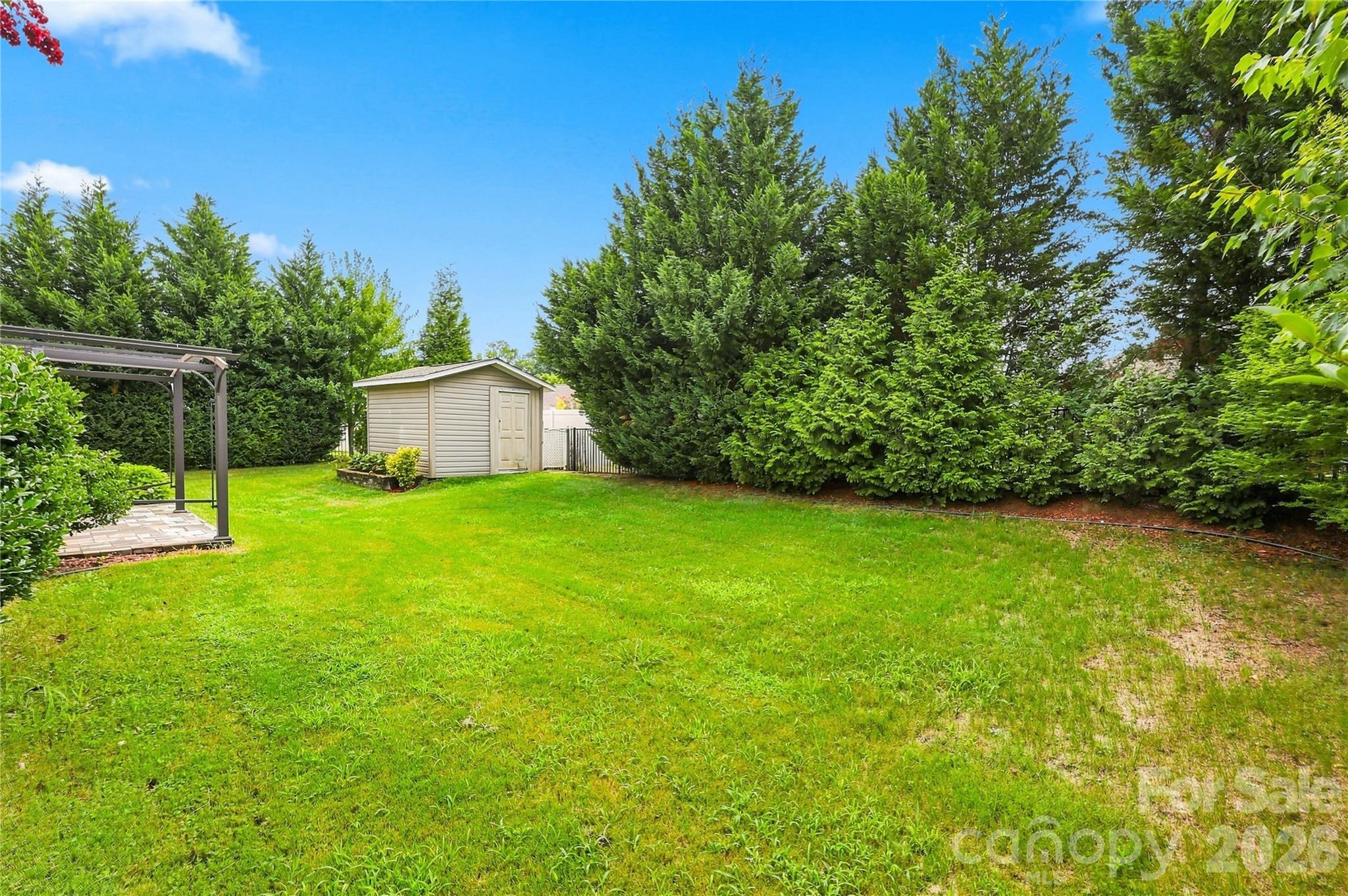 main property photo 31