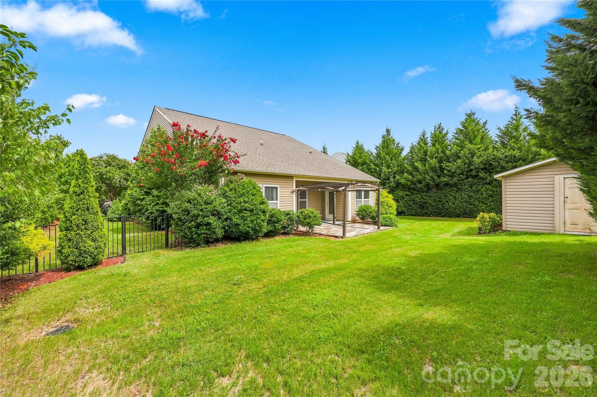 main property photo 33
