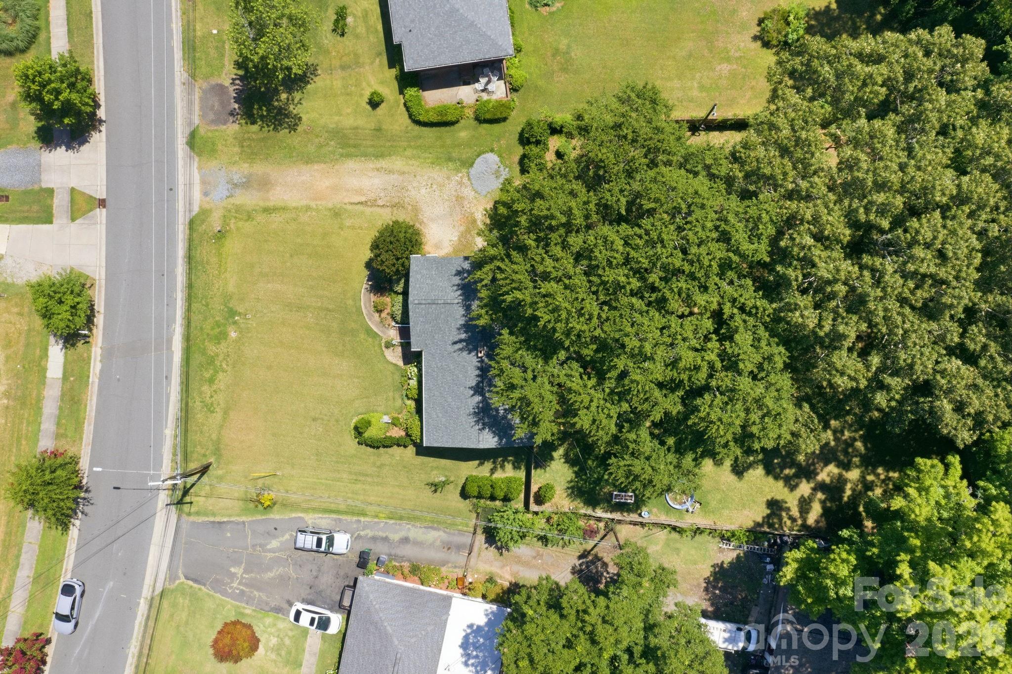 main property photo 43