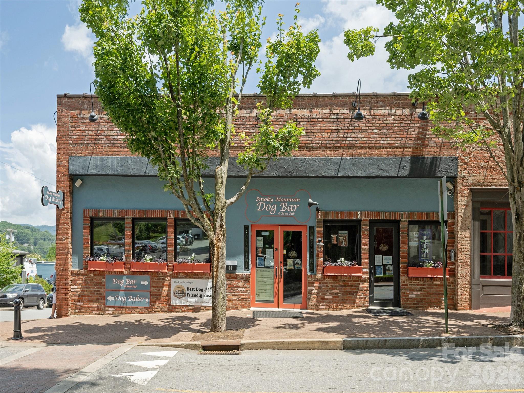 main property photo 1