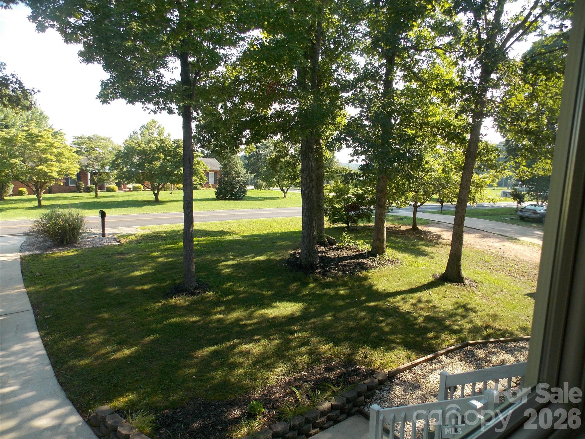 main property photo 27