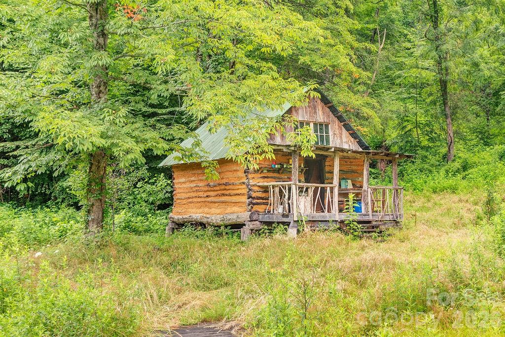 main property photo 24