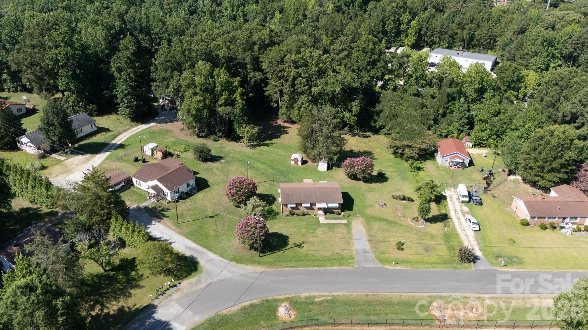 main property photo 27