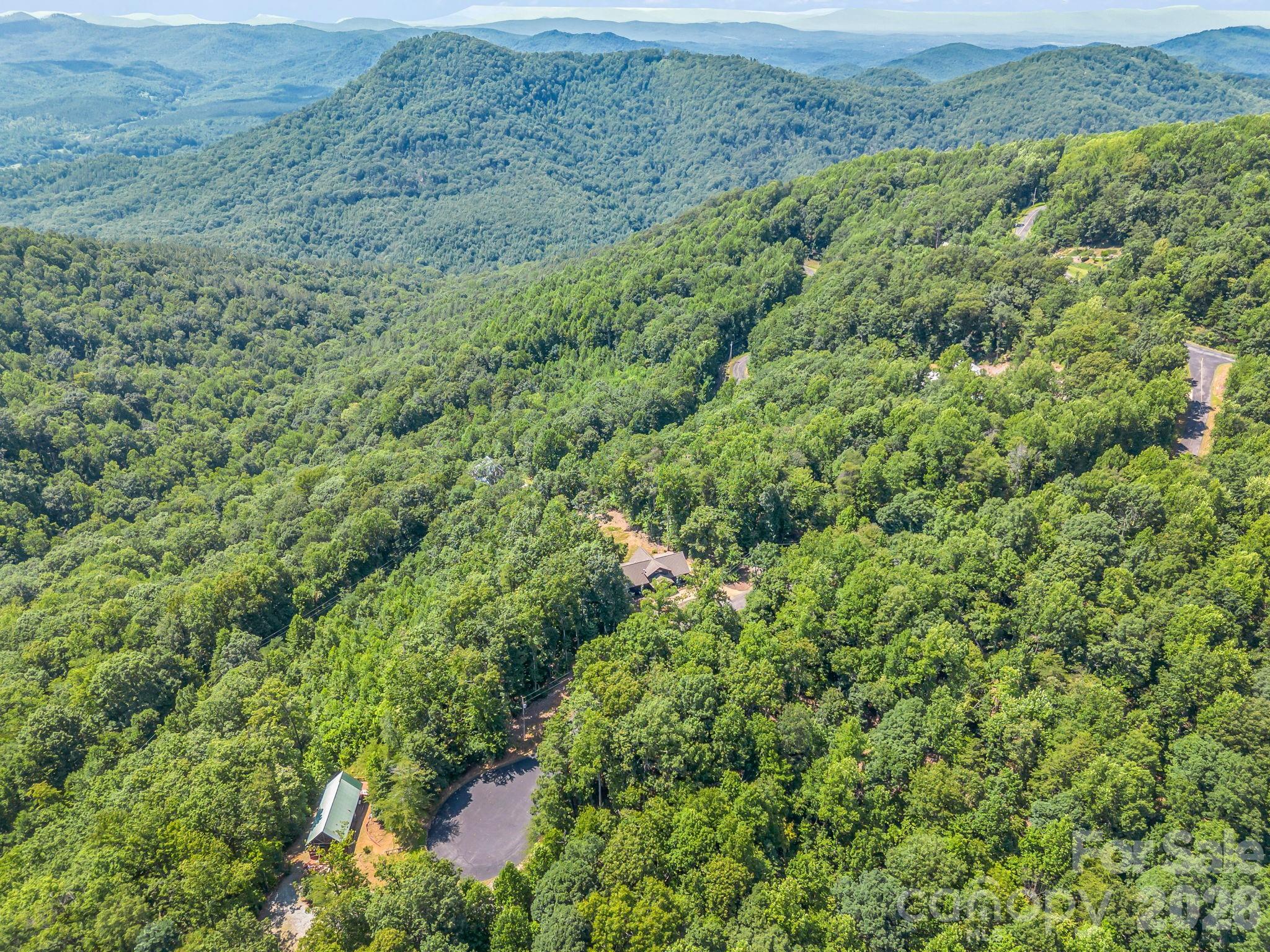 main property photo 40