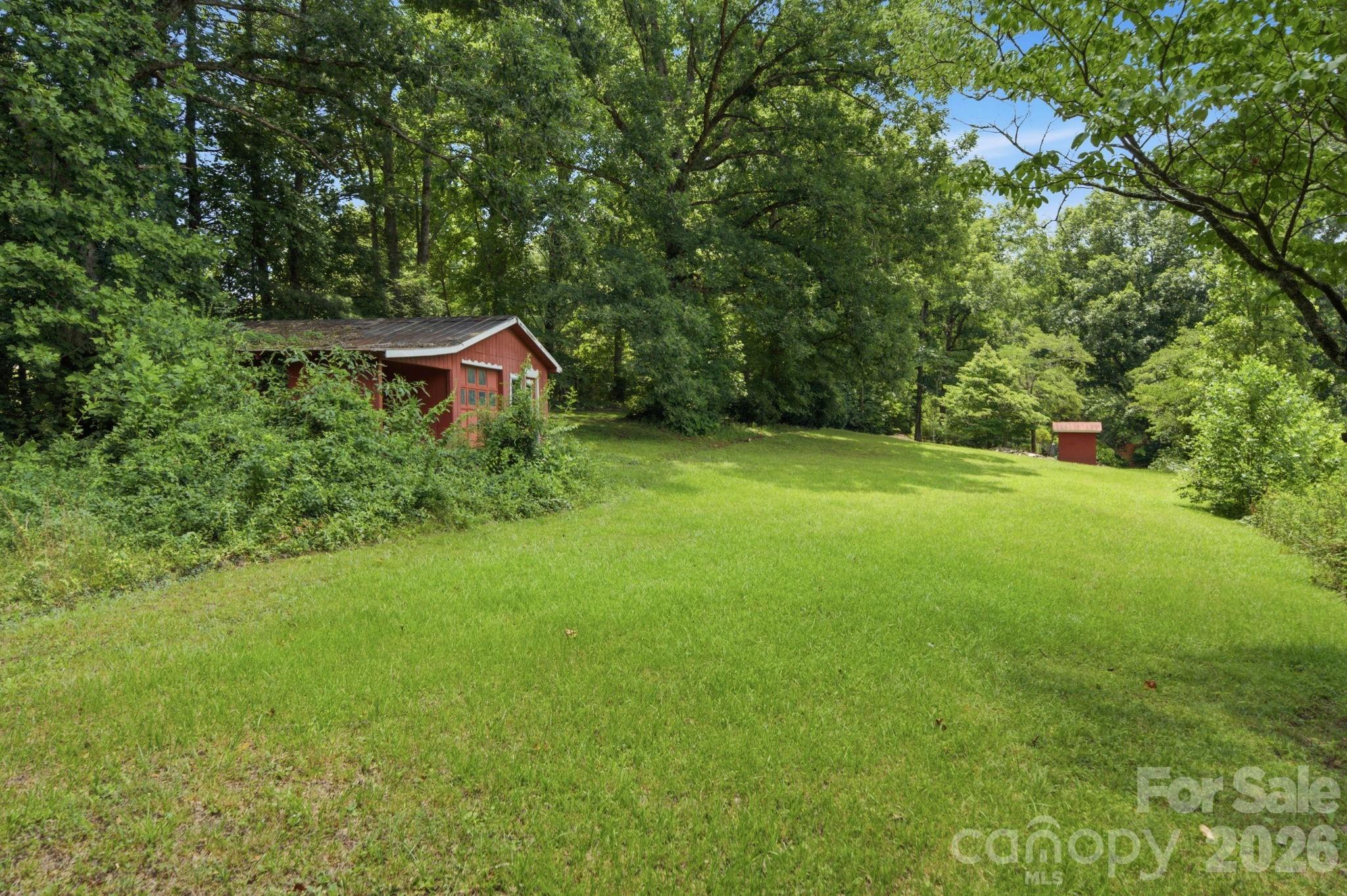 main property photo 18