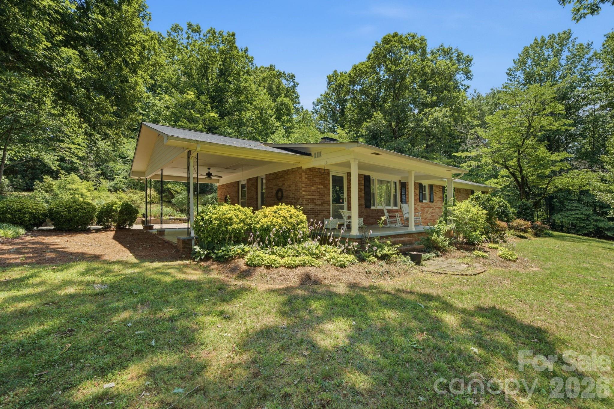 main property photo 24