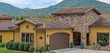 image of property with 3 Bed | 2 Bath | 1,949 Sqft