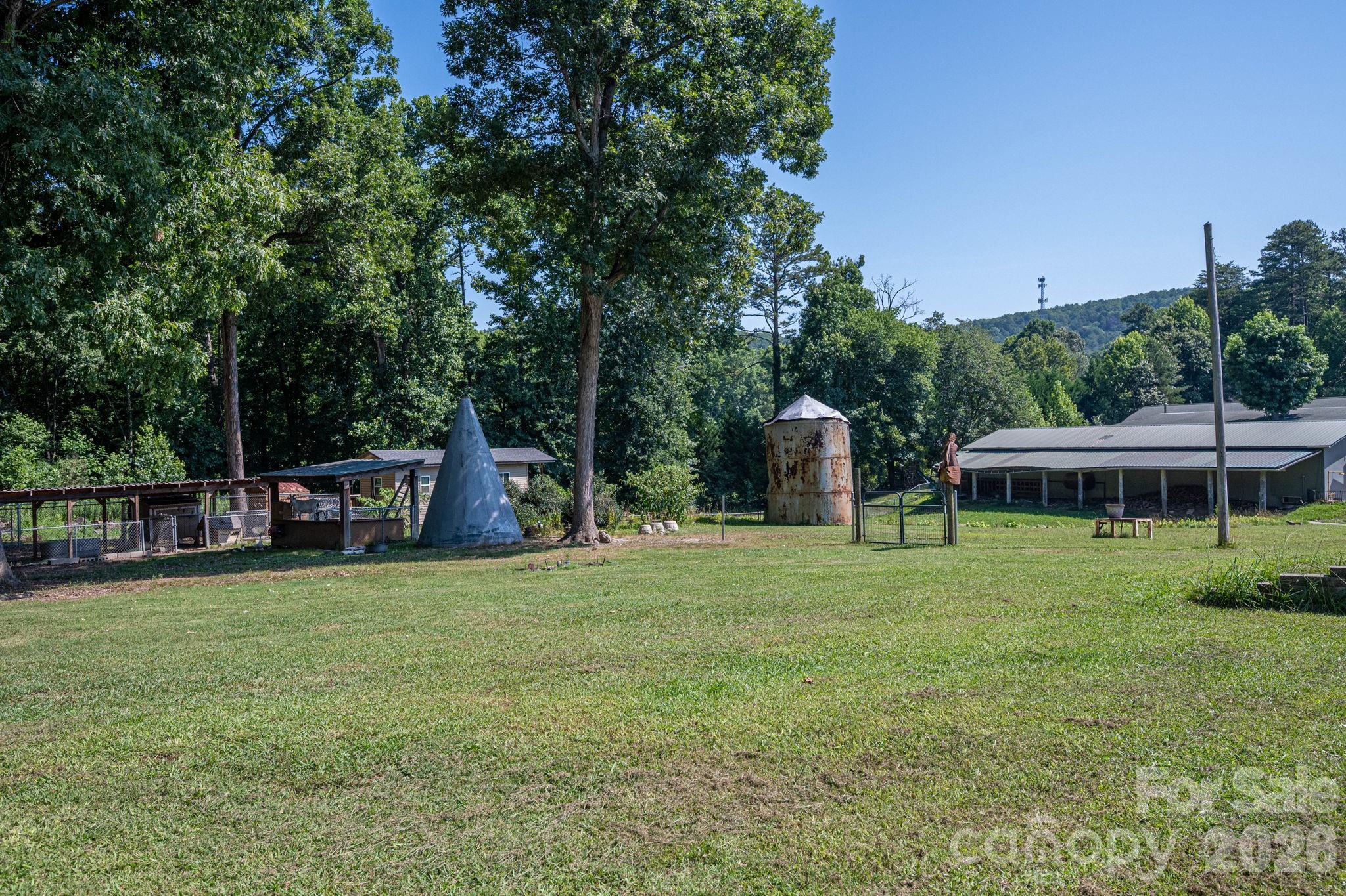 main property photo 44