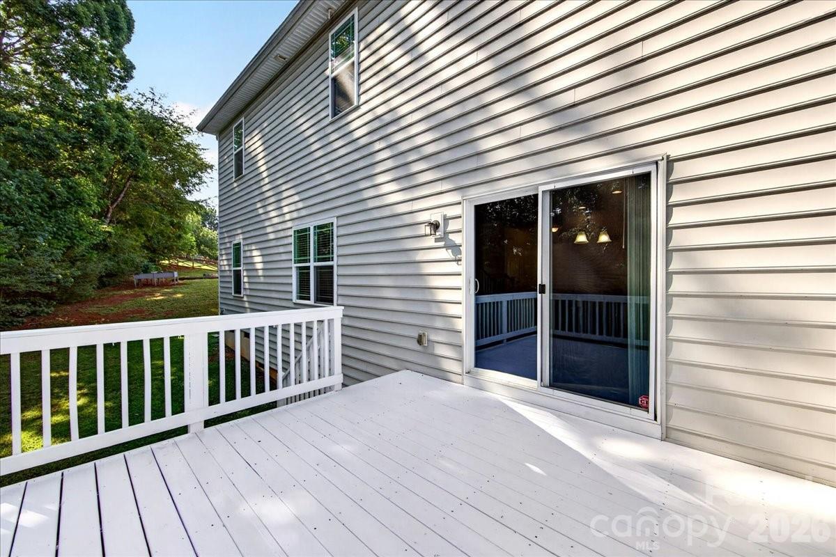 main property photo 45