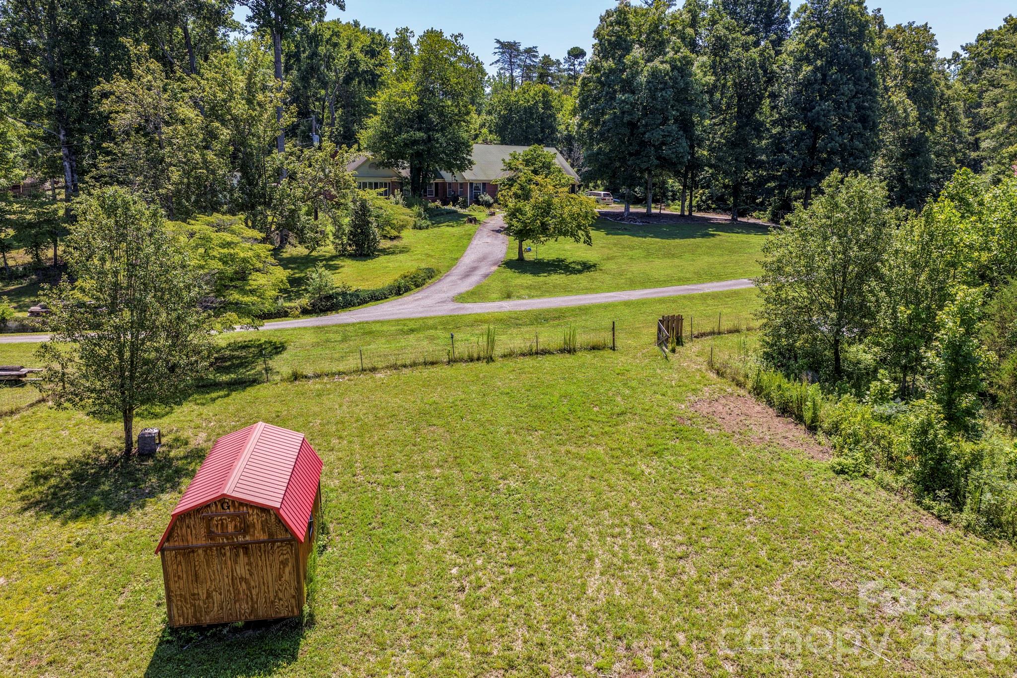main property photo 43