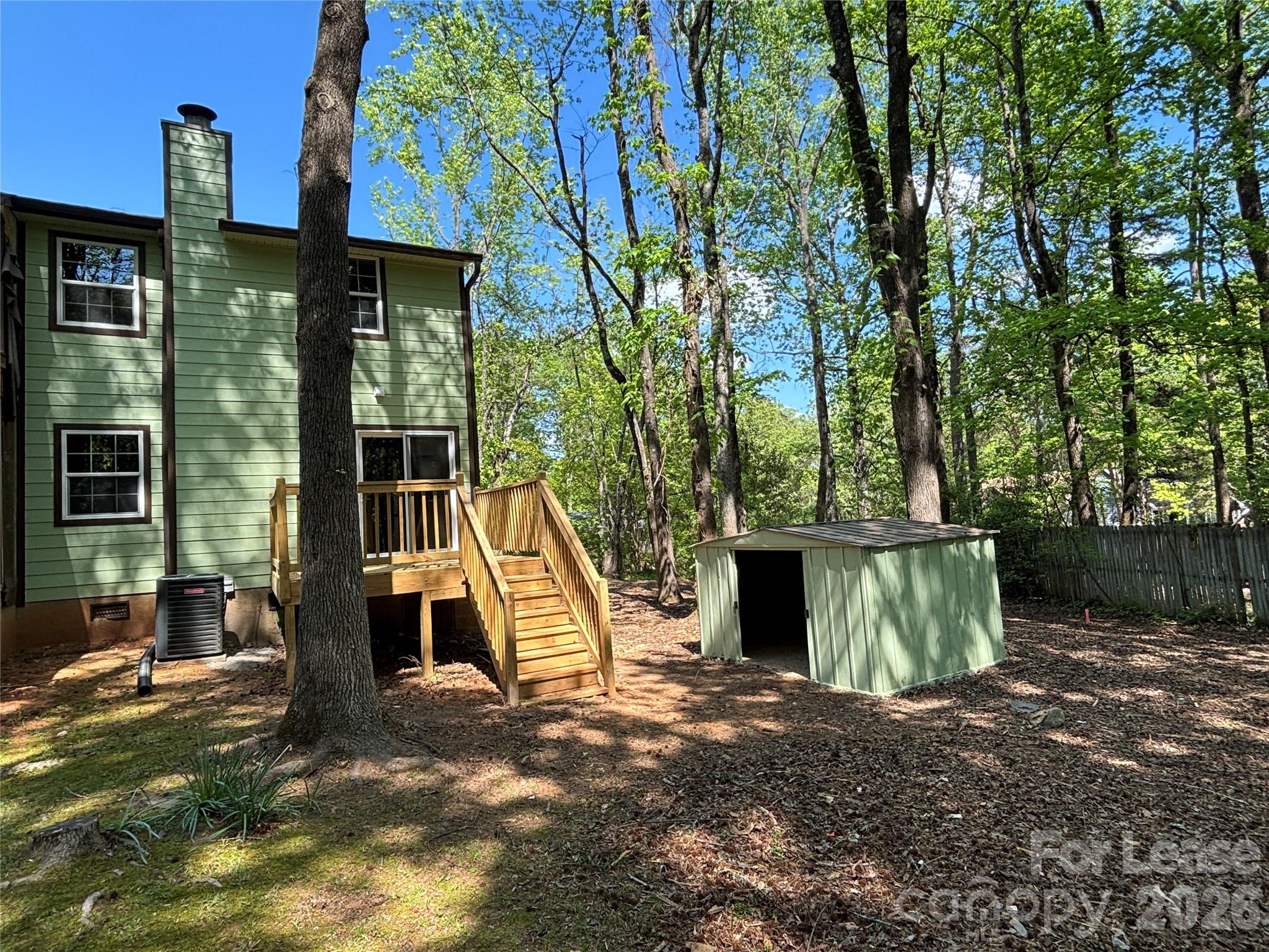 main property photo 22
