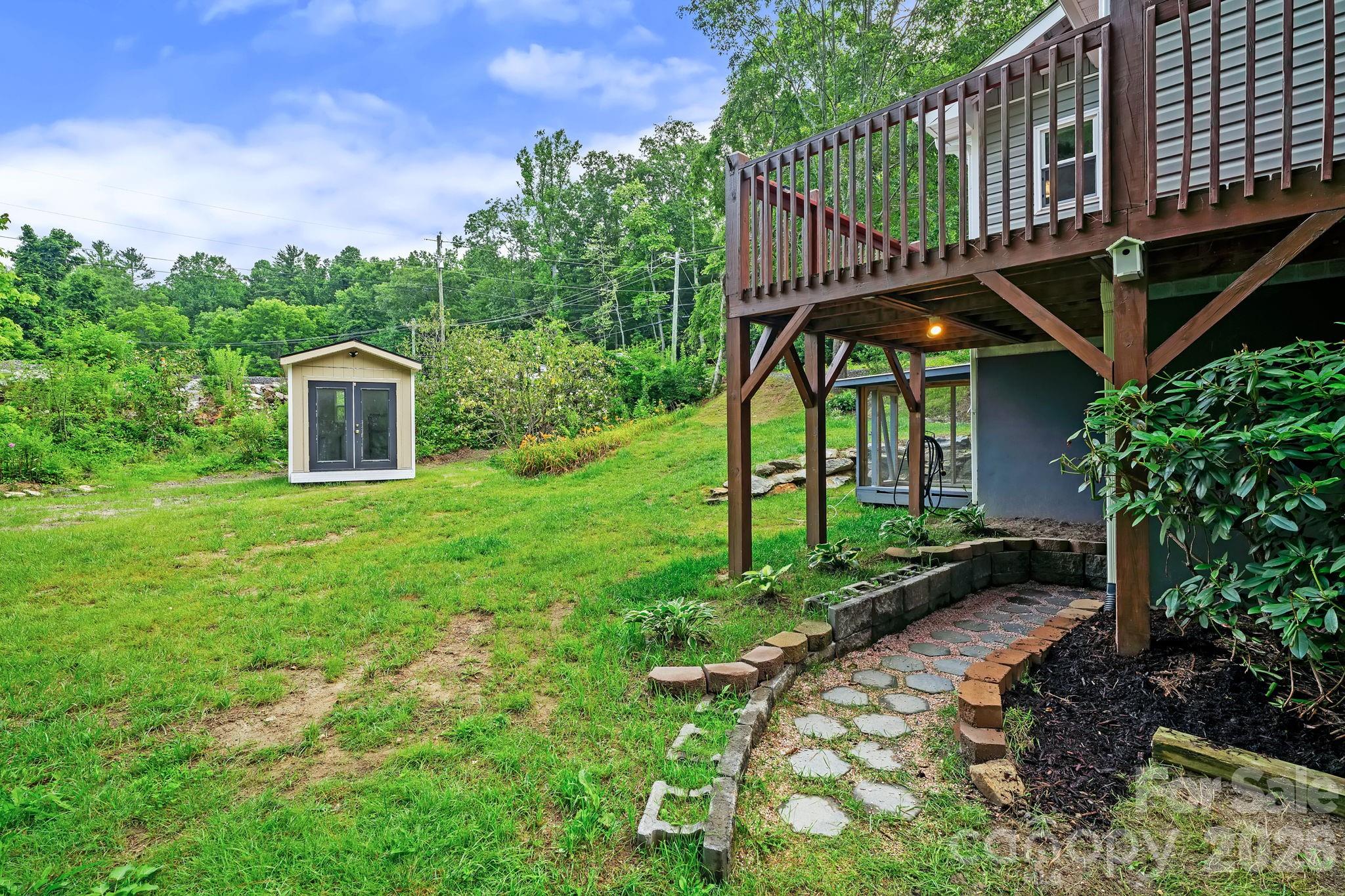 main property photo 24