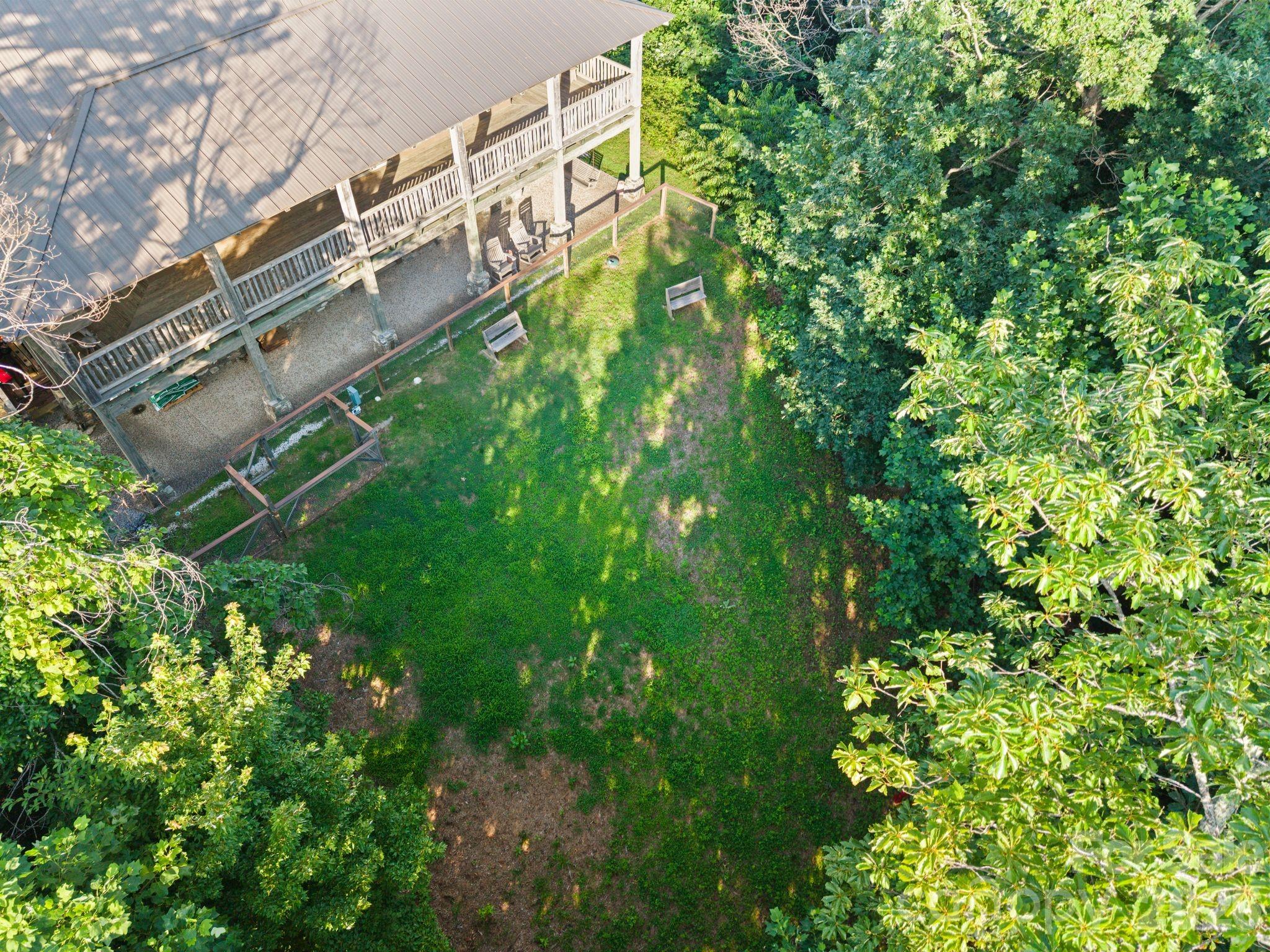 main property photo 35