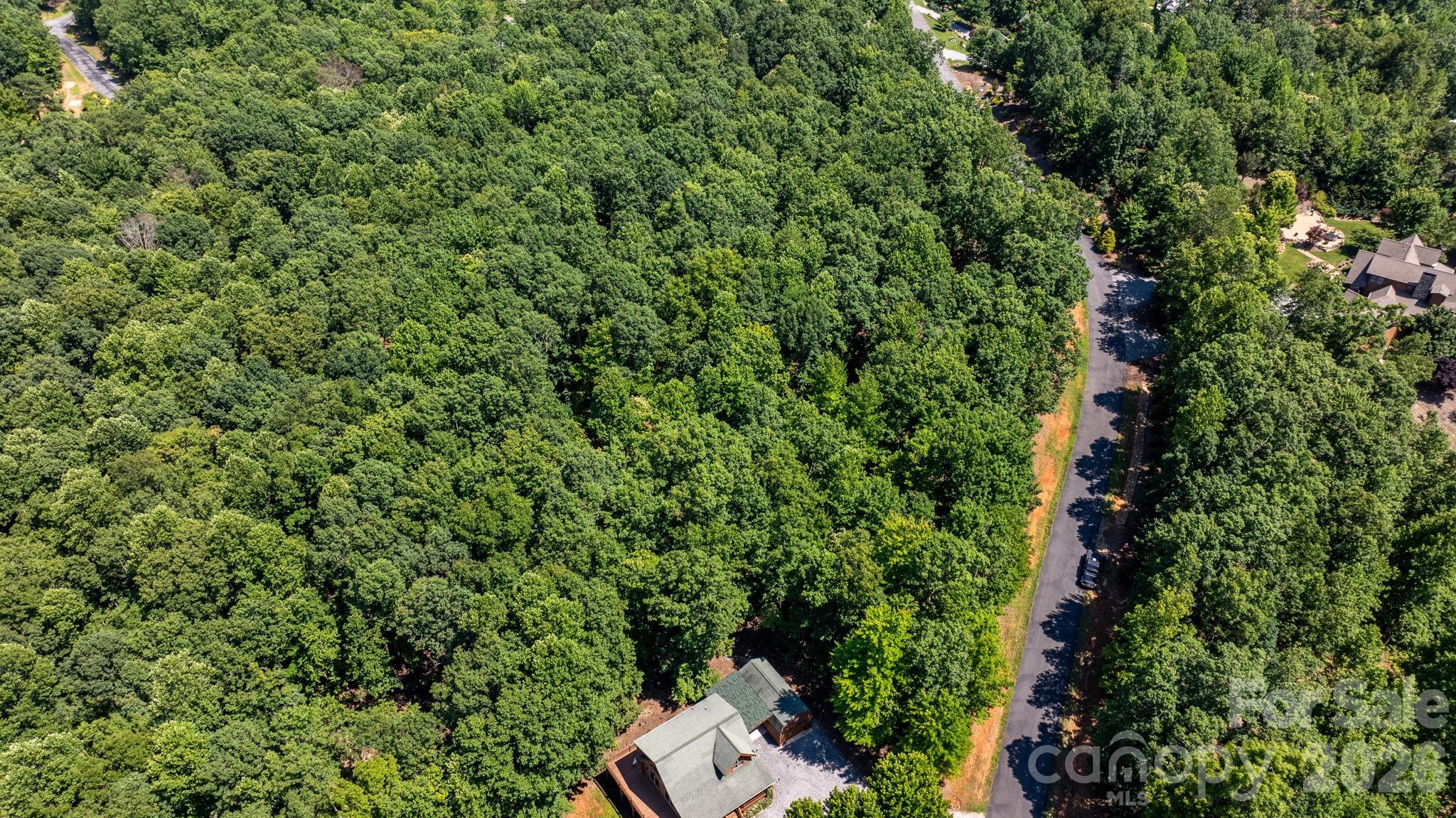 main property photo 16
