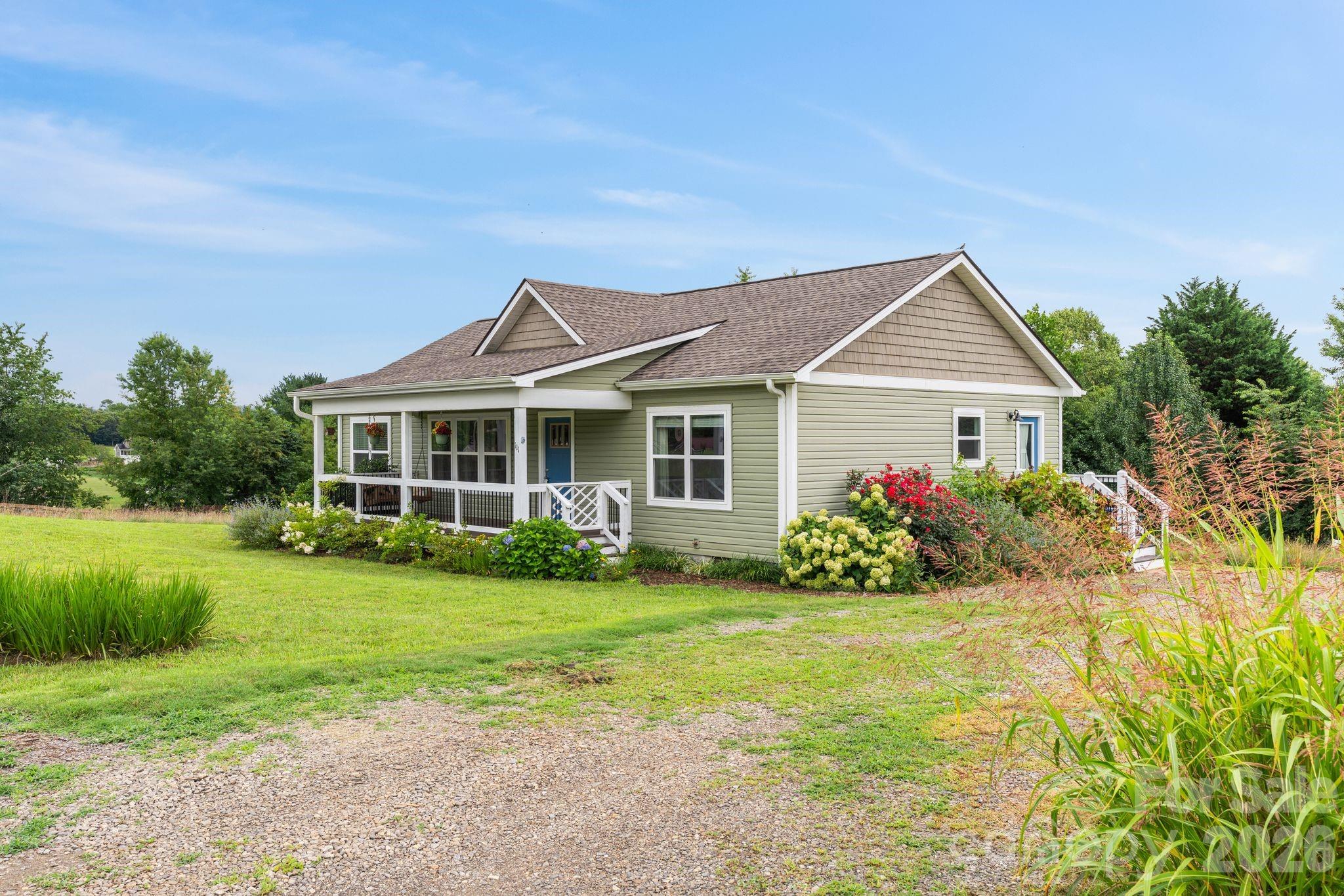 main property photo 21