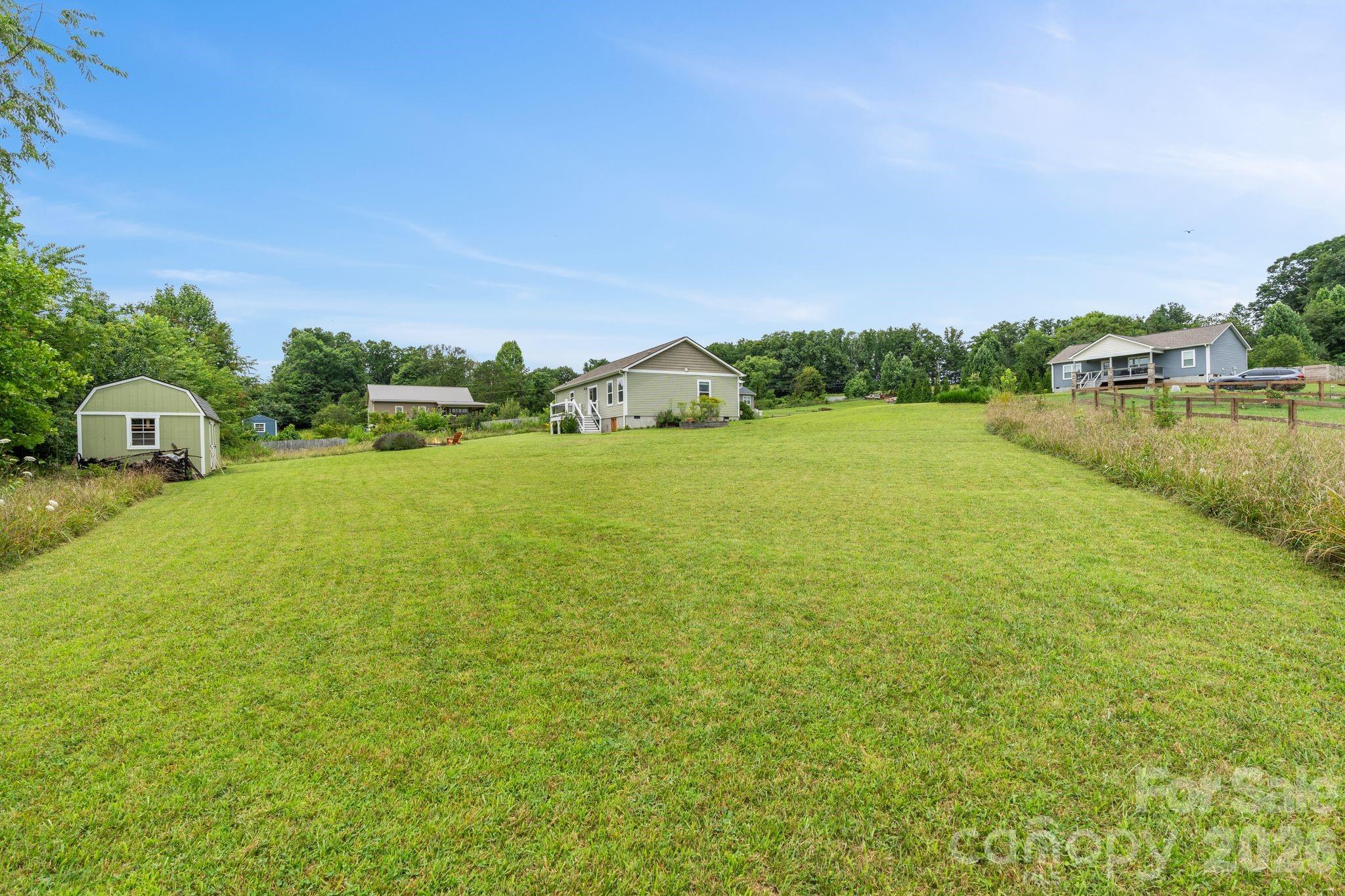 main property photo 23