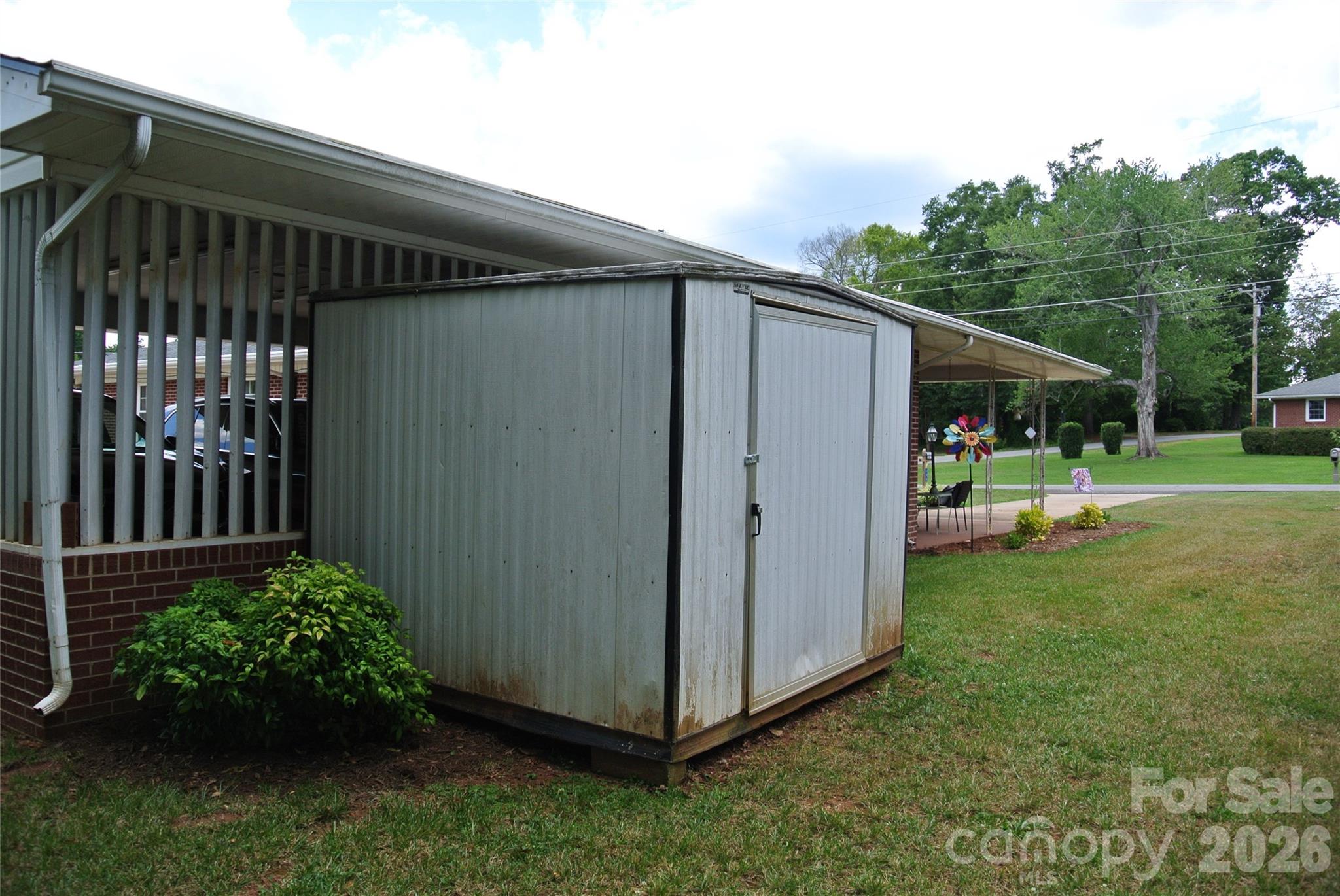 main property photo 21