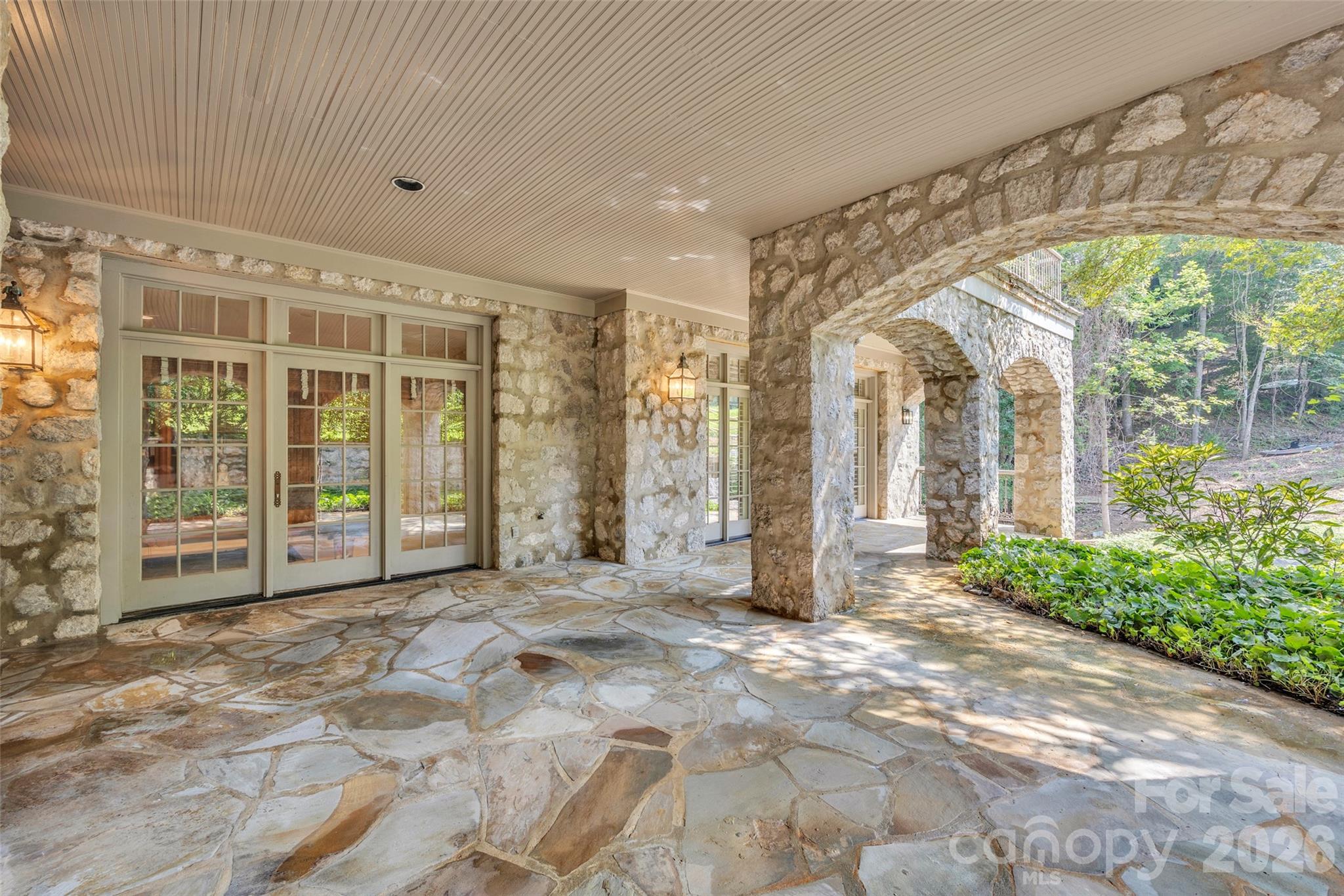 main property photo 47
