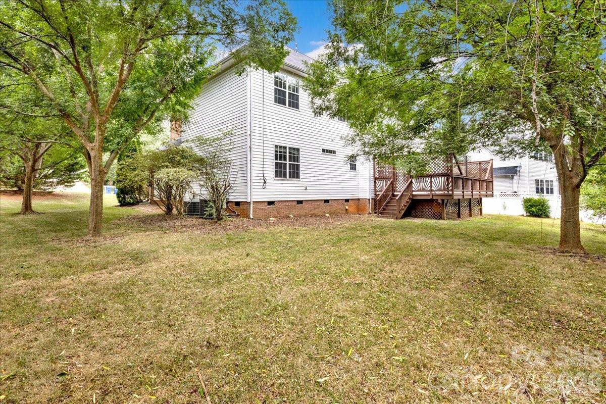 main property photo 33