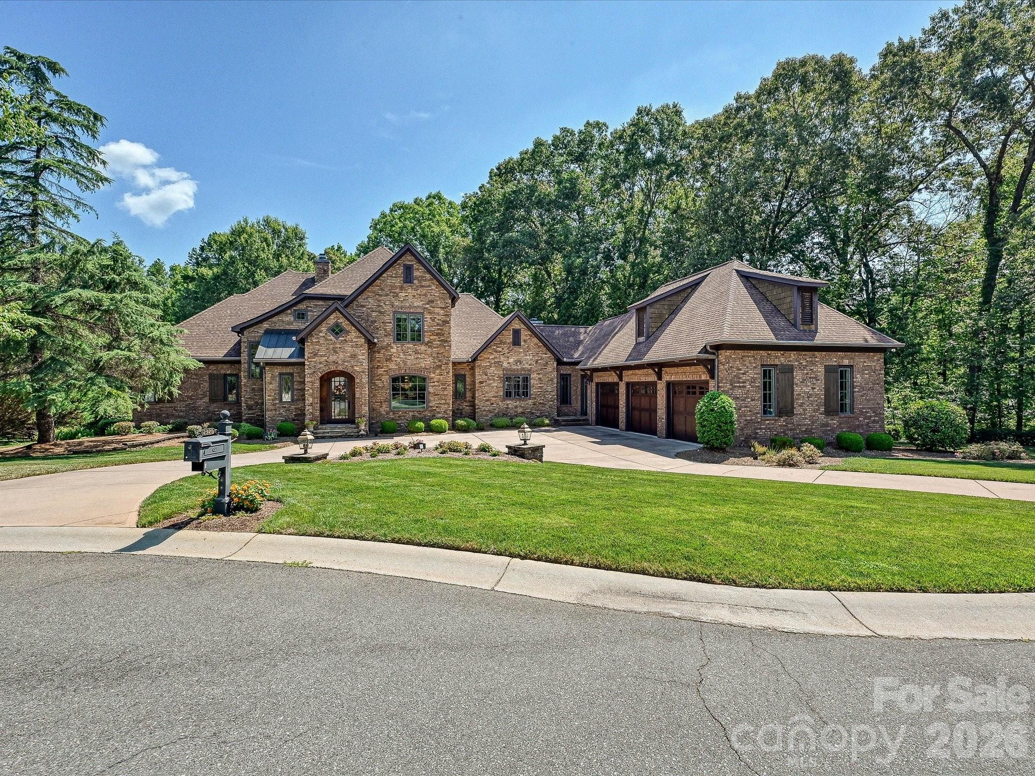 main property photo 41