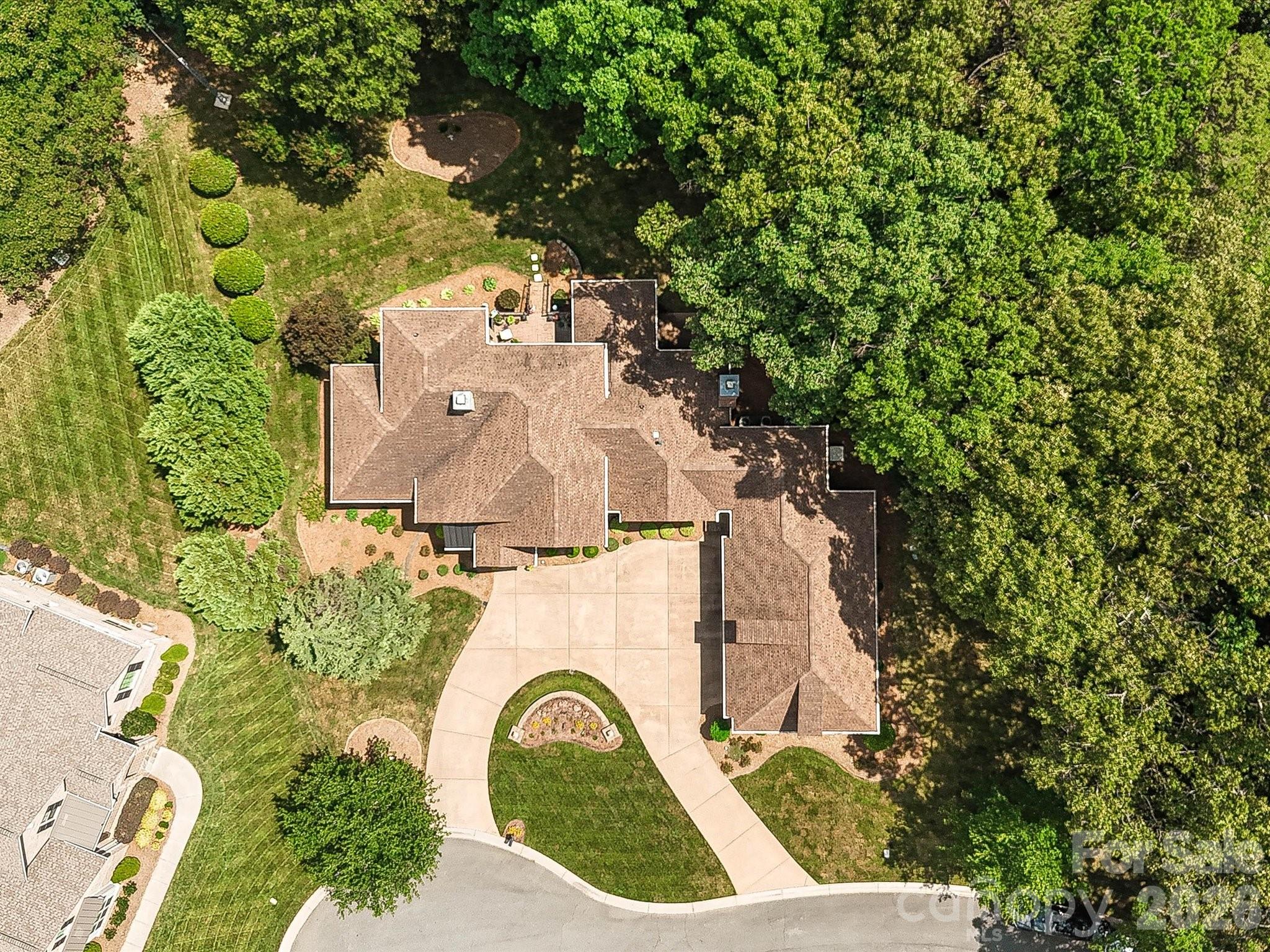 main property photo 44
