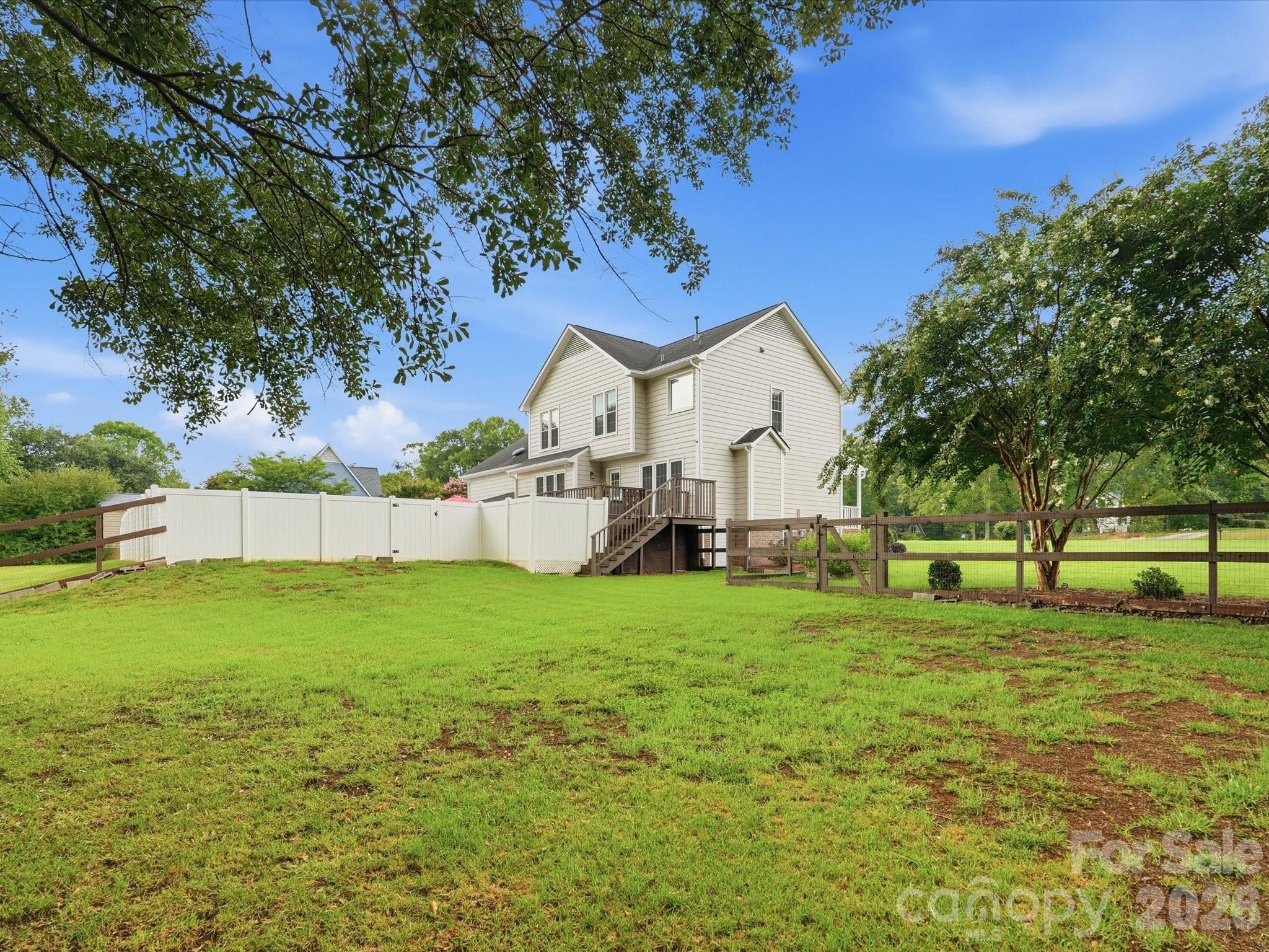 main property photo 47