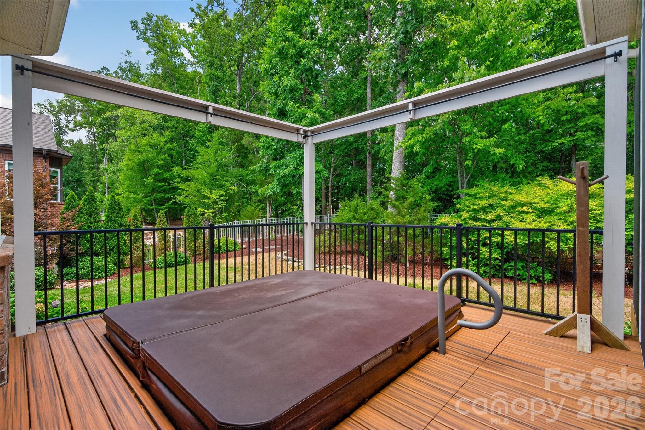 main property photo 39