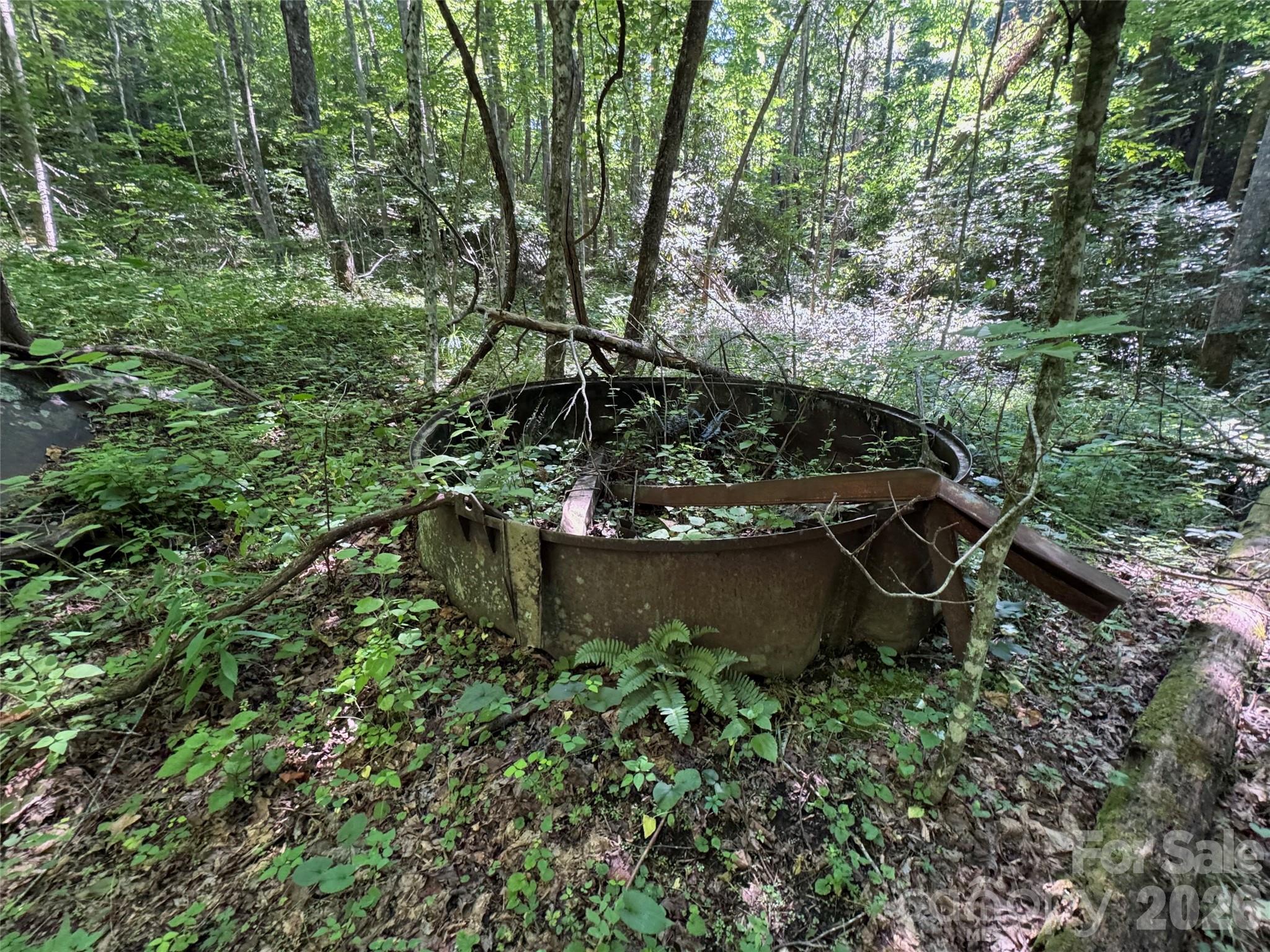 main property photo 7