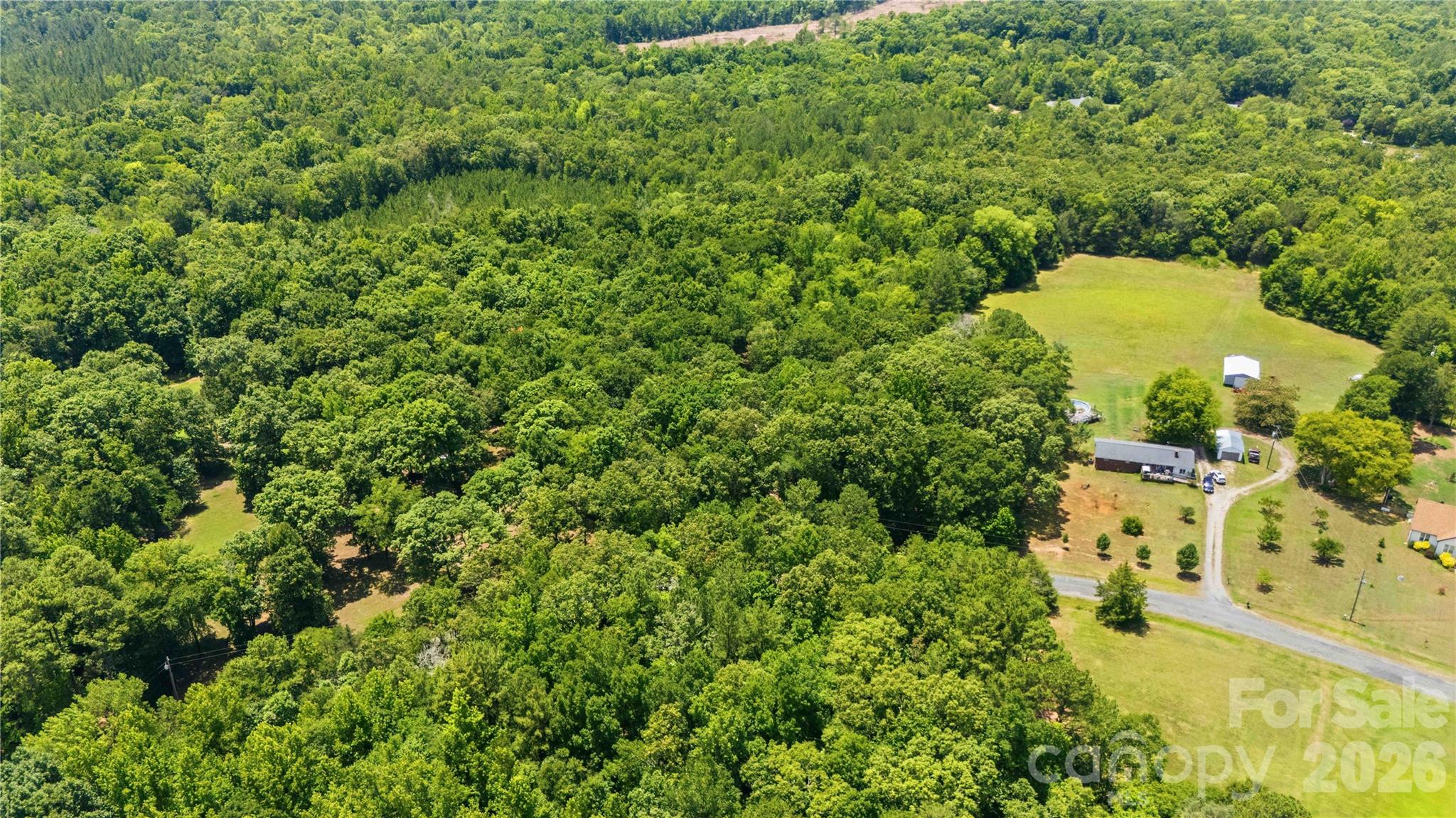 main property photo 25