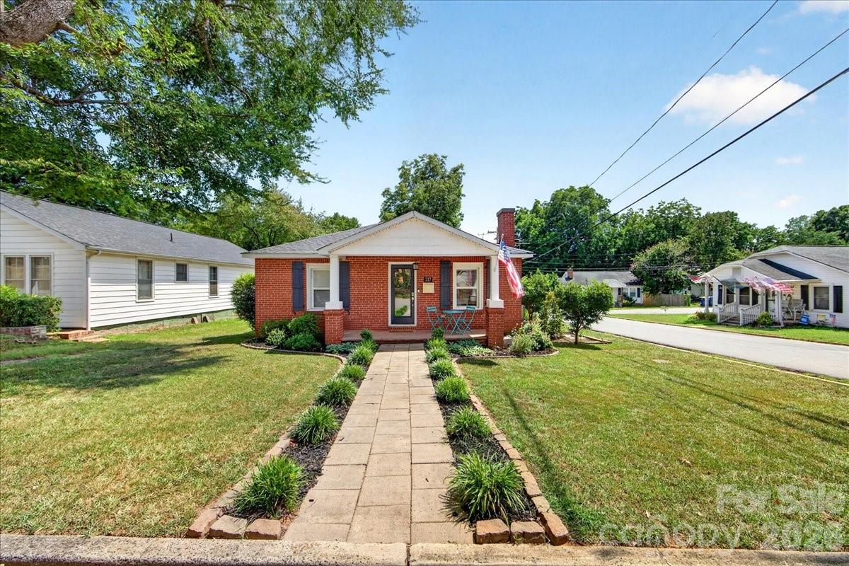 main property photo 29