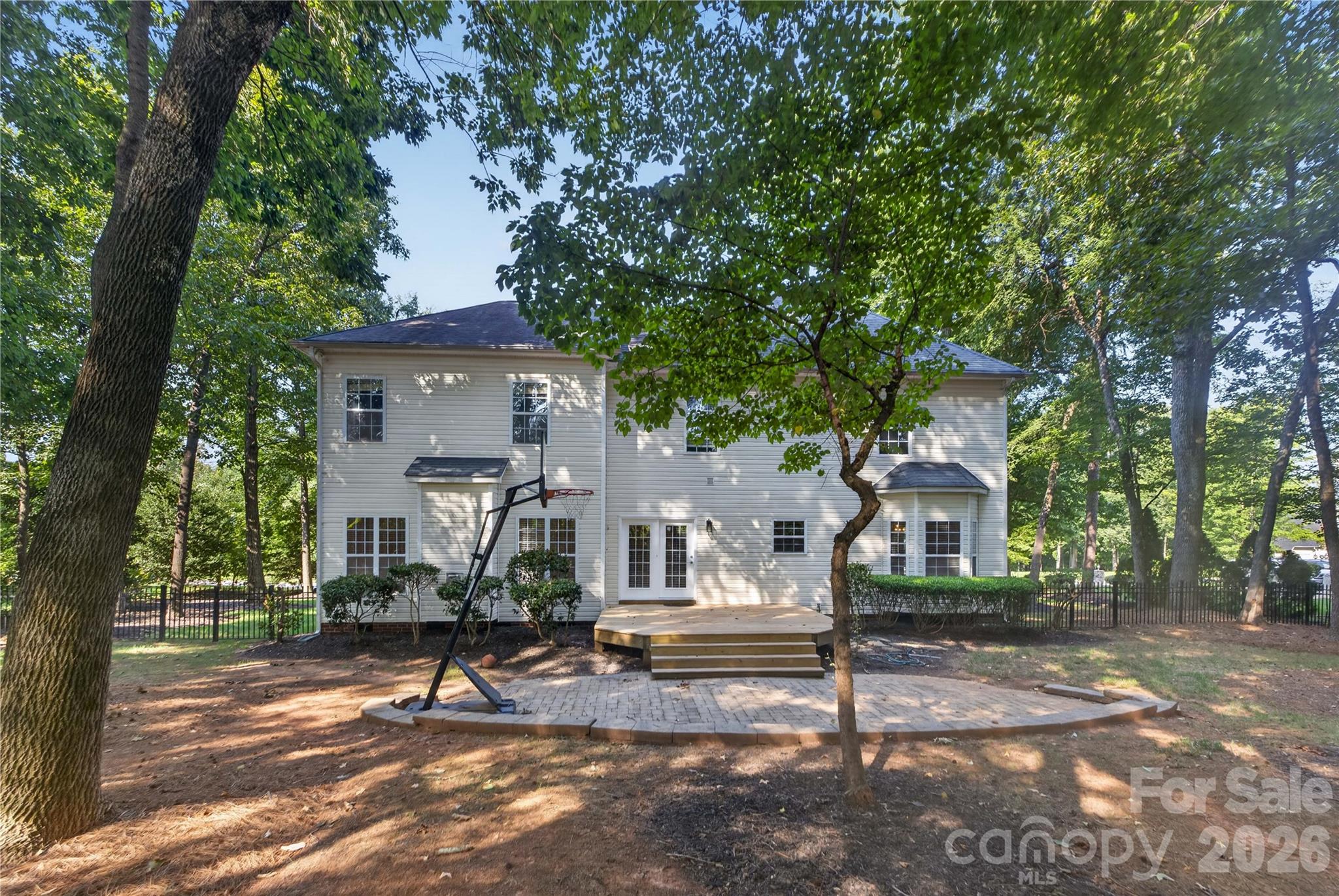 main property photo 47
