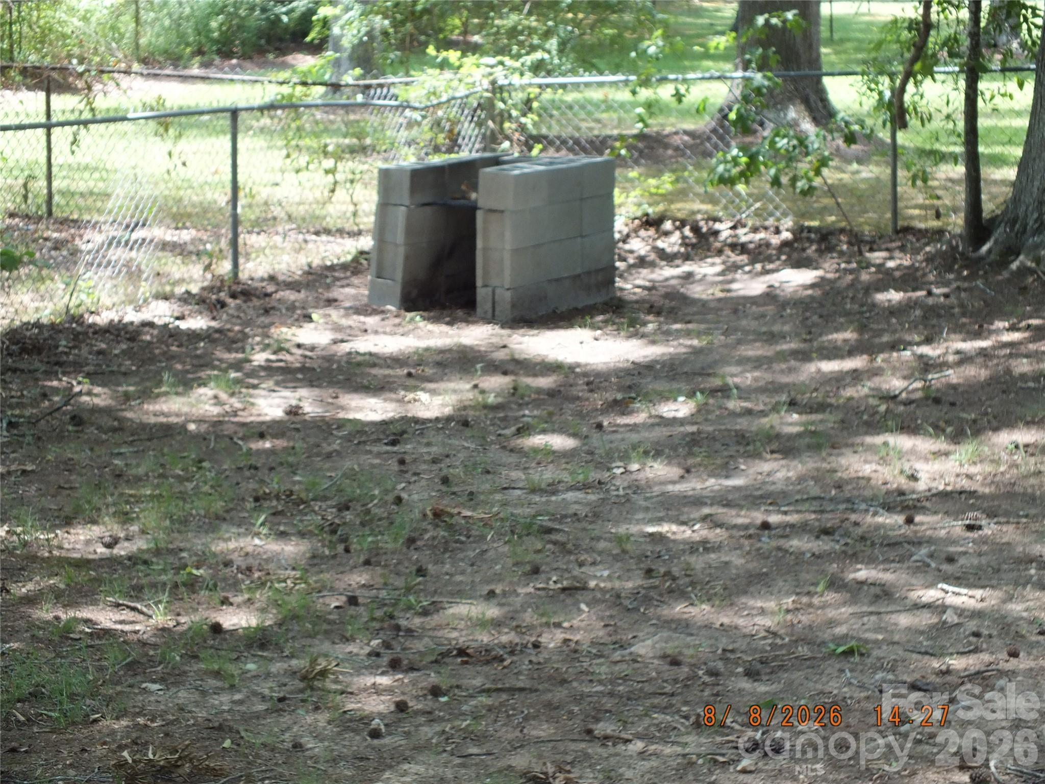 main property photo 25