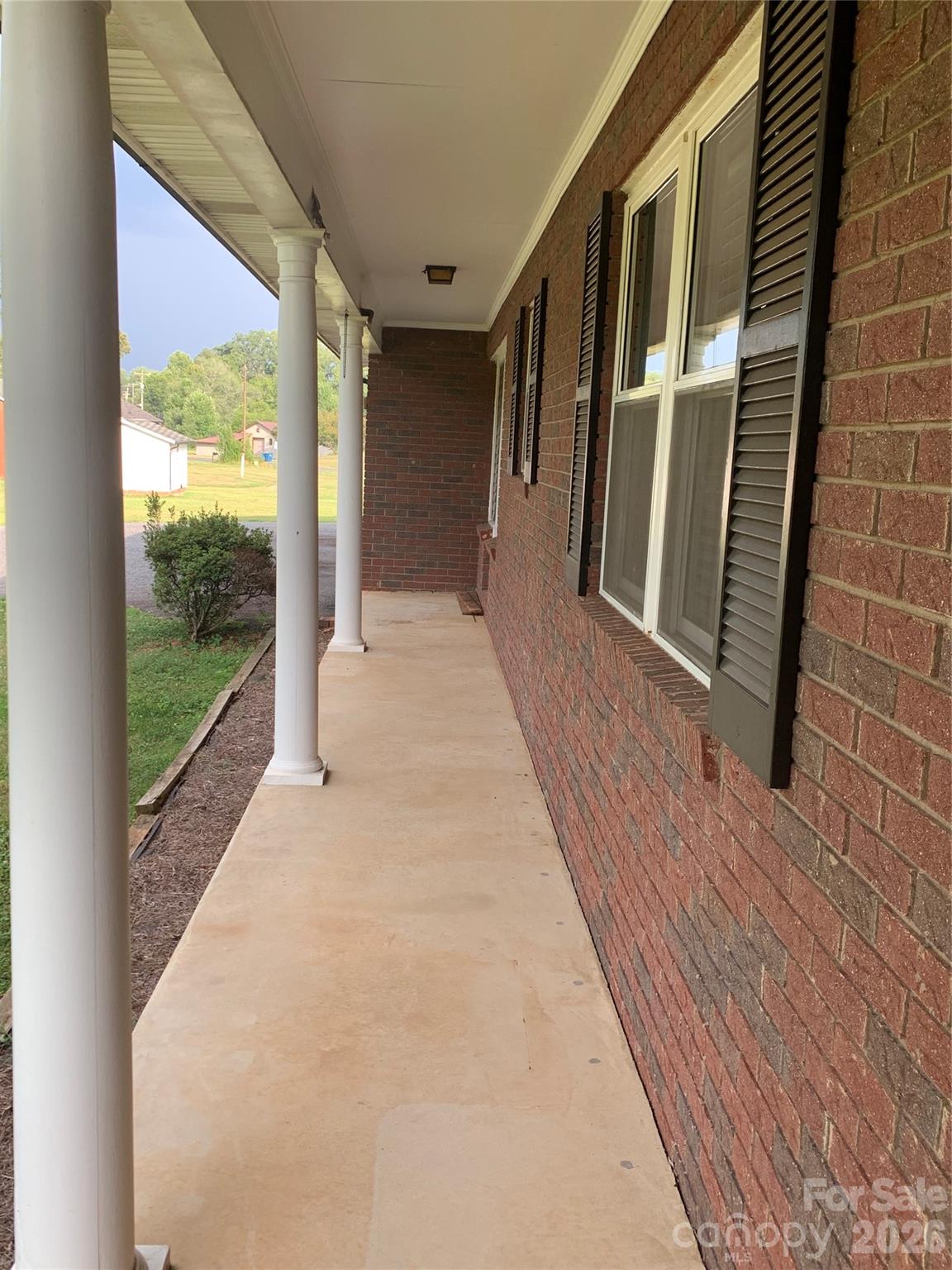 main property photo 23
