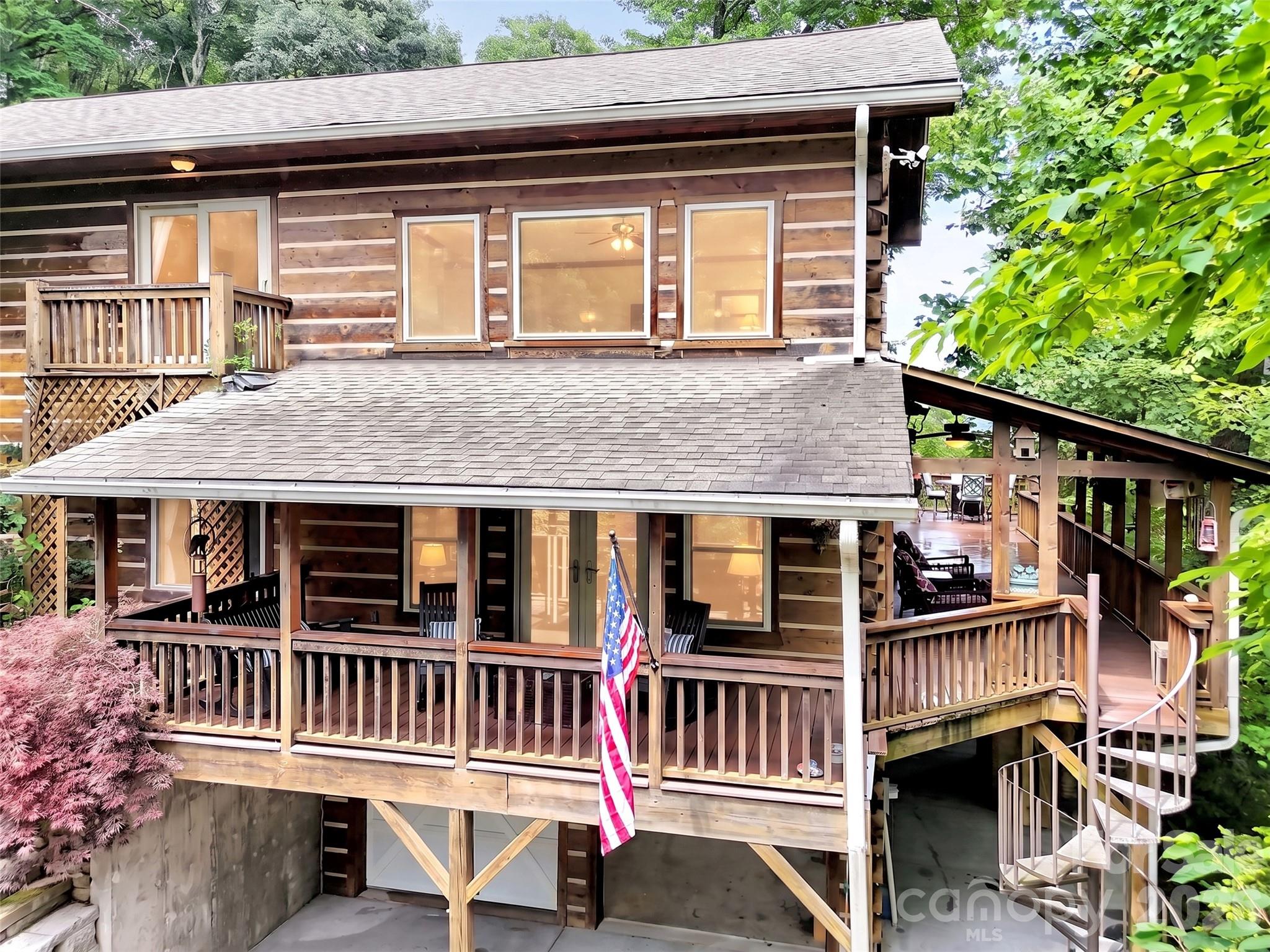 main property photo 40