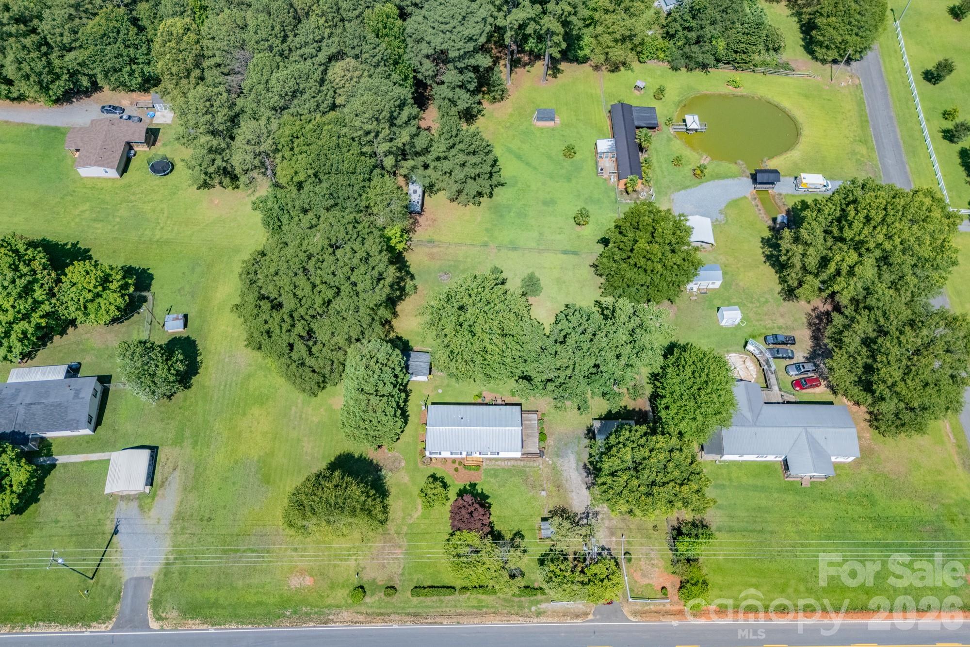 main property photo 41