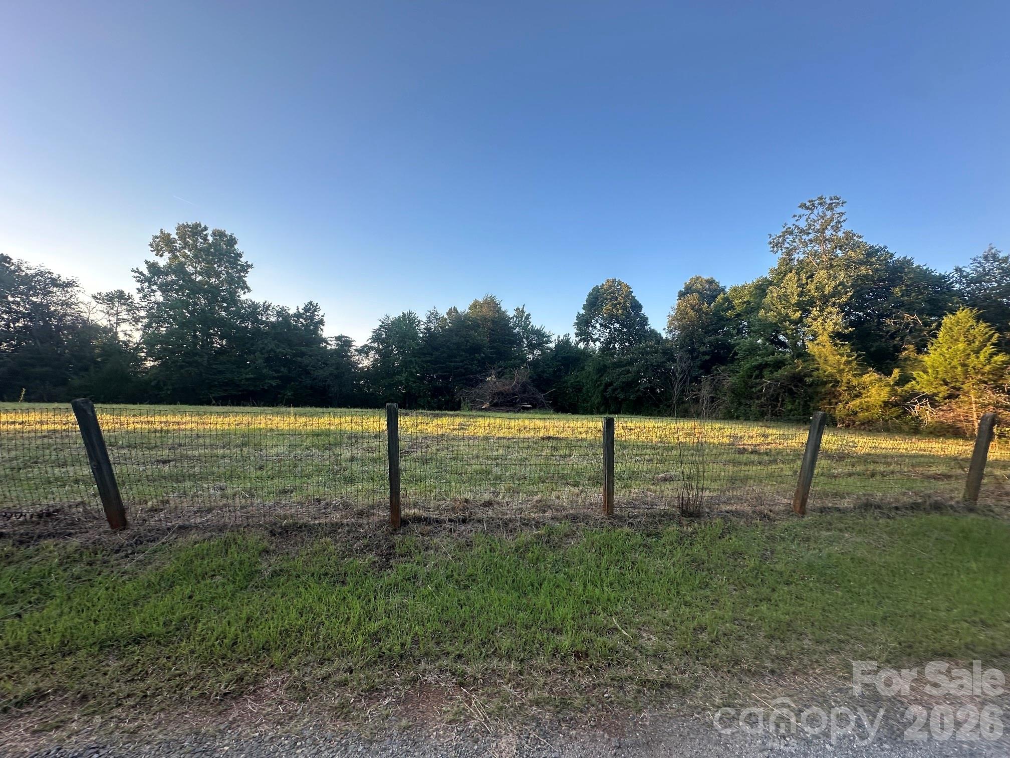 main property photo 14