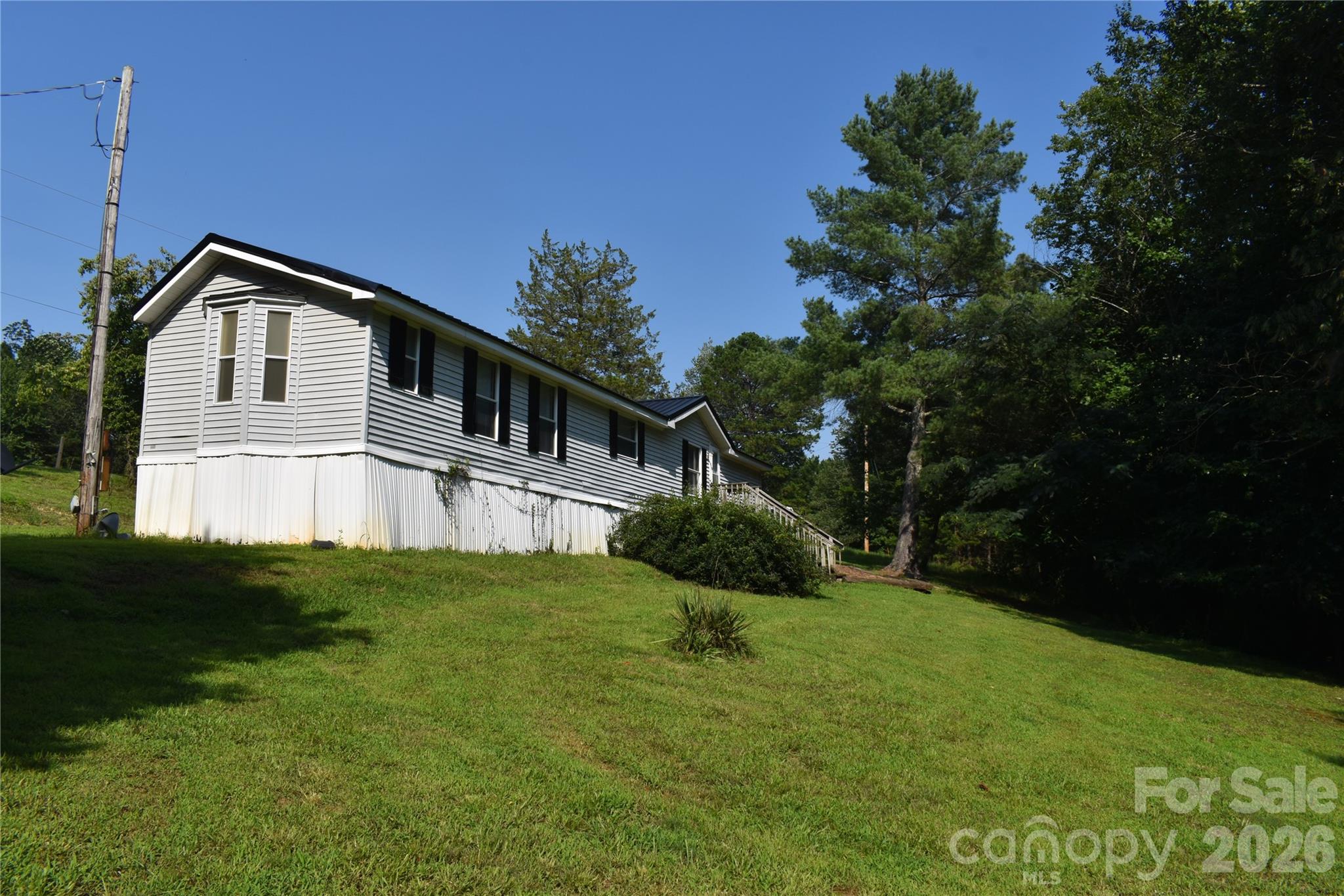 main property photo 39