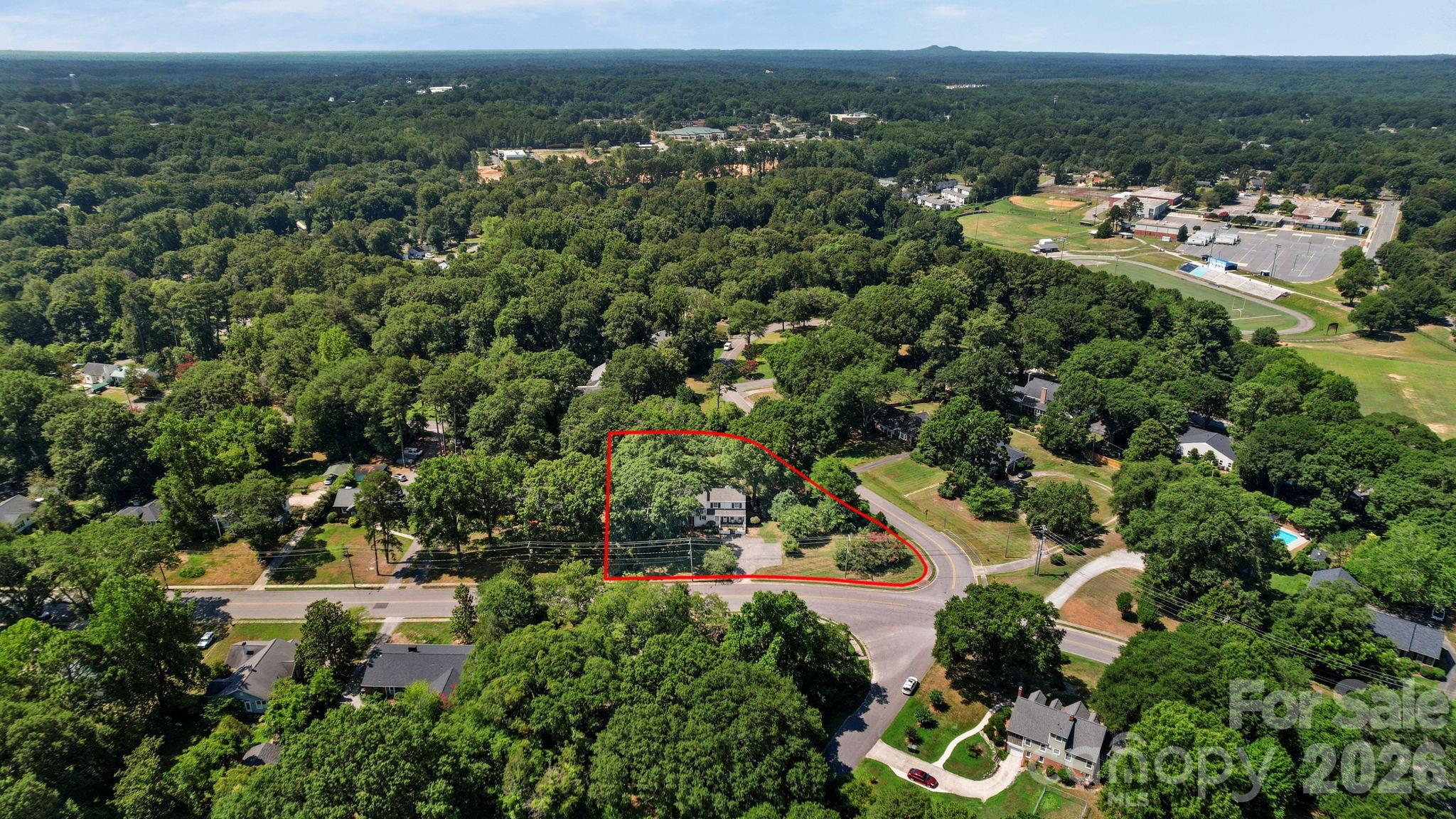 main property photo 41
