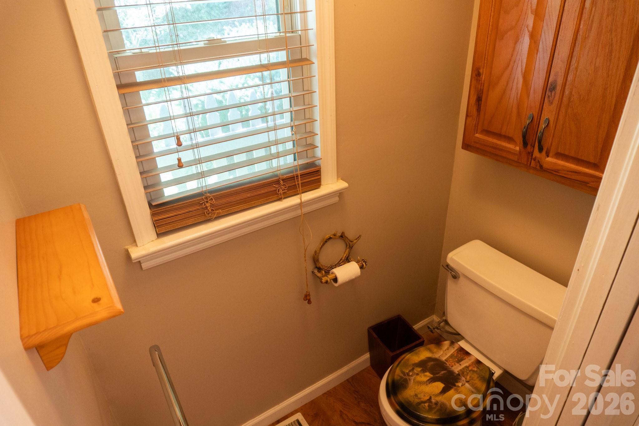 main property photo 29