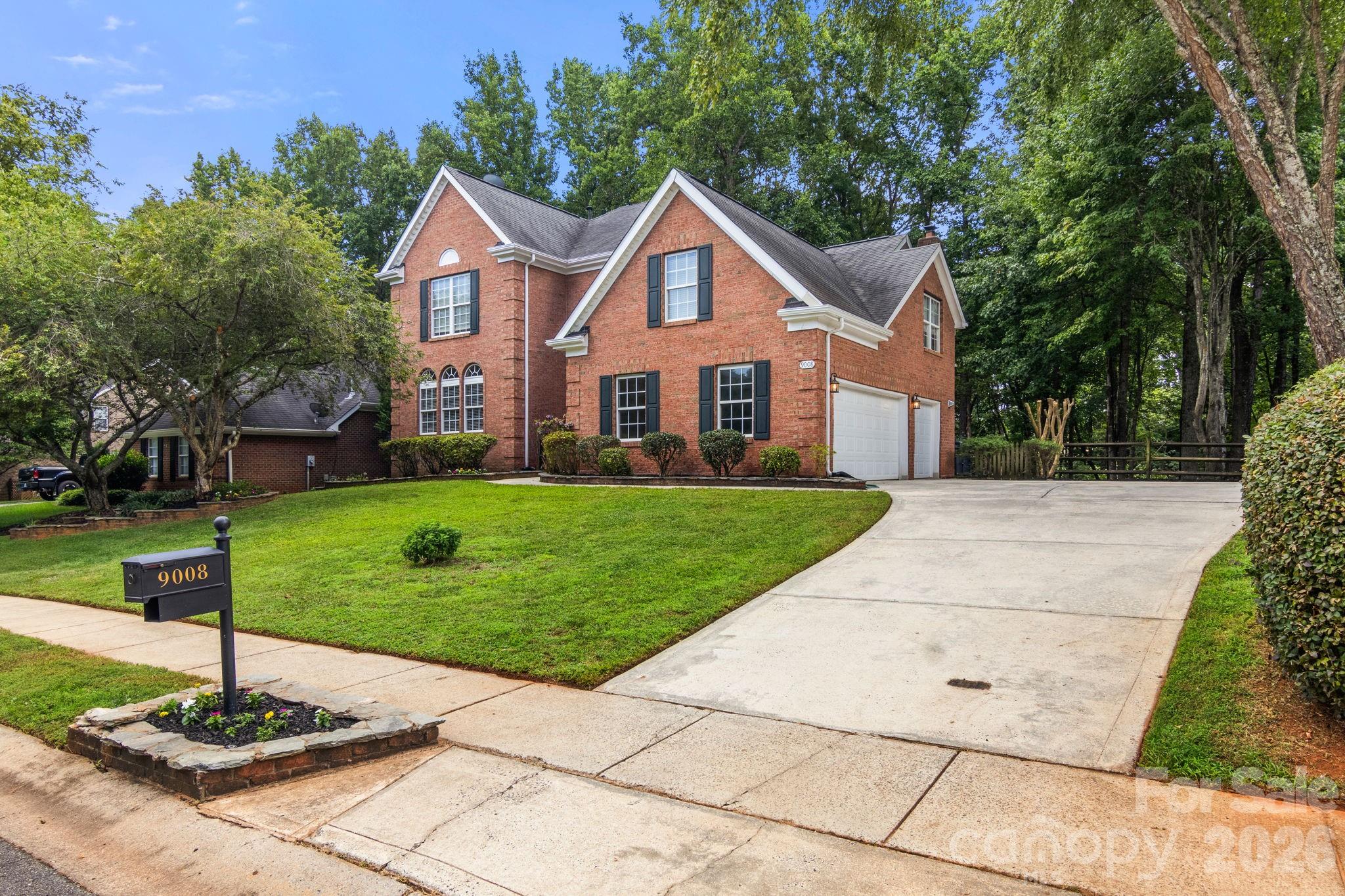 main property photo 3