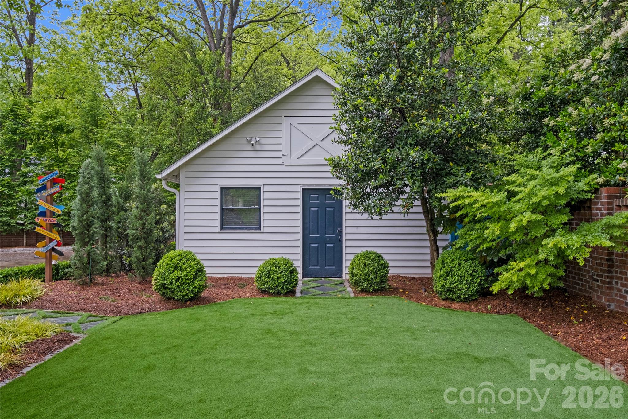 main property photo 45