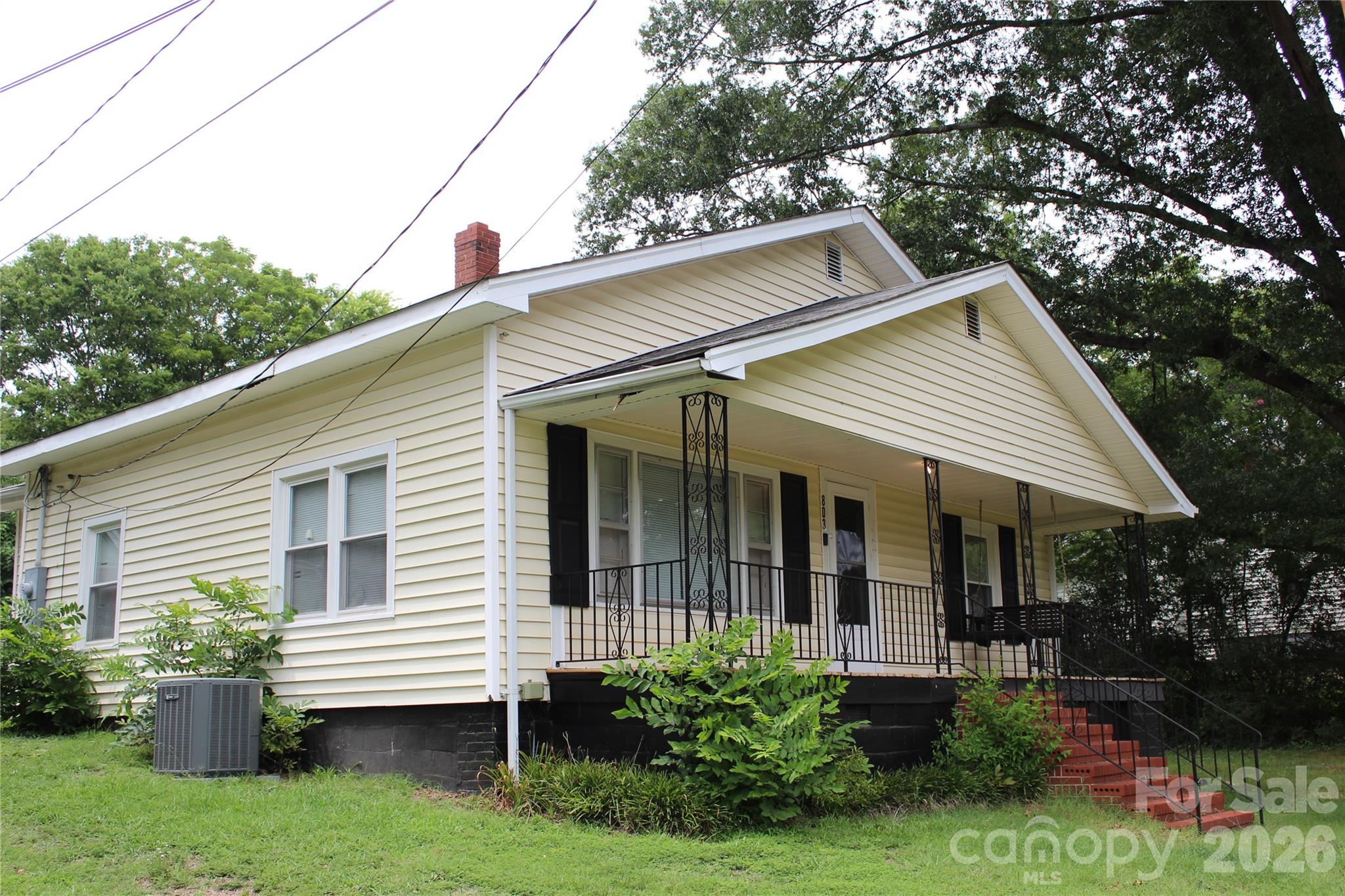 main property photo 2