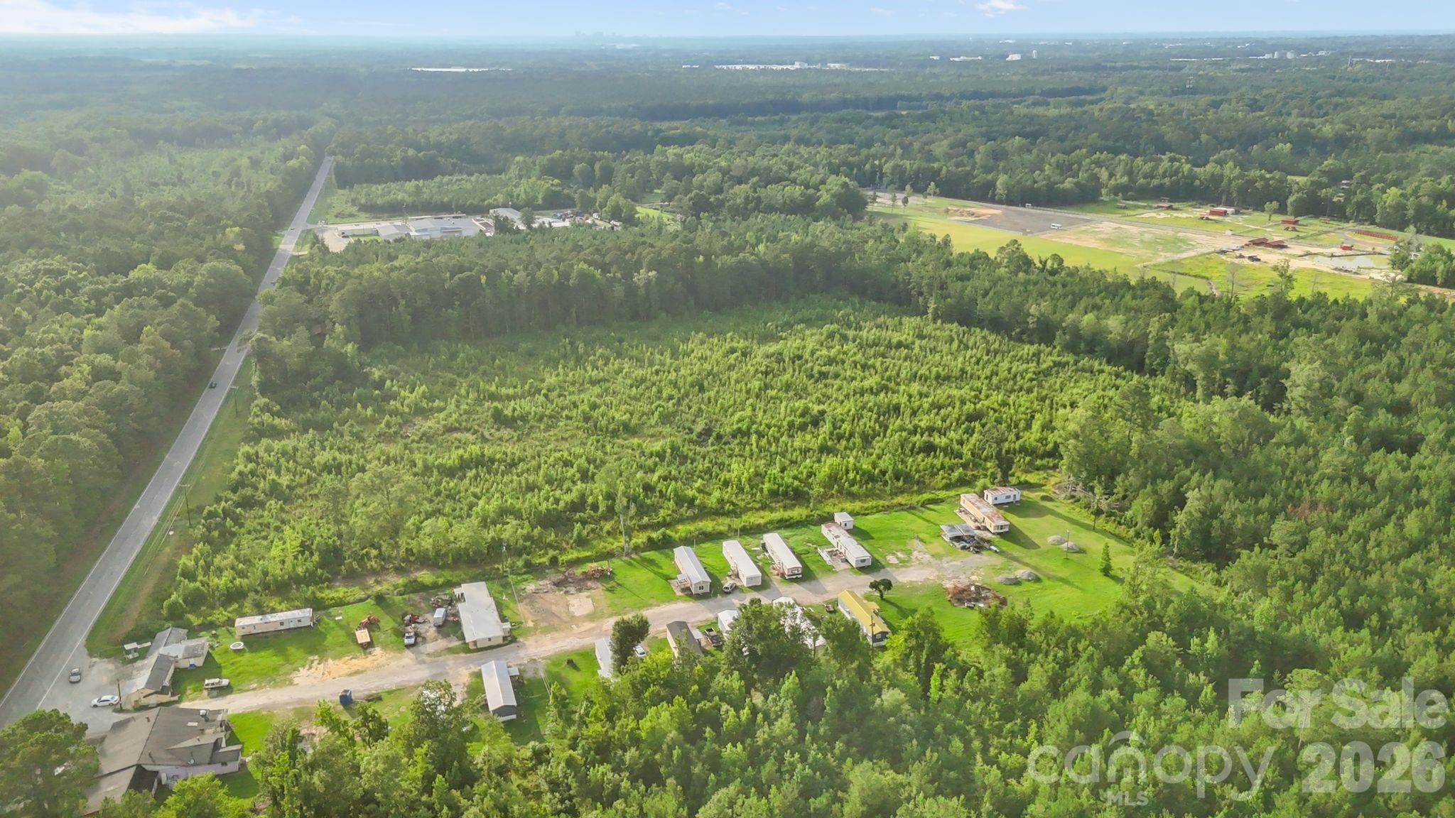 main property photo 13