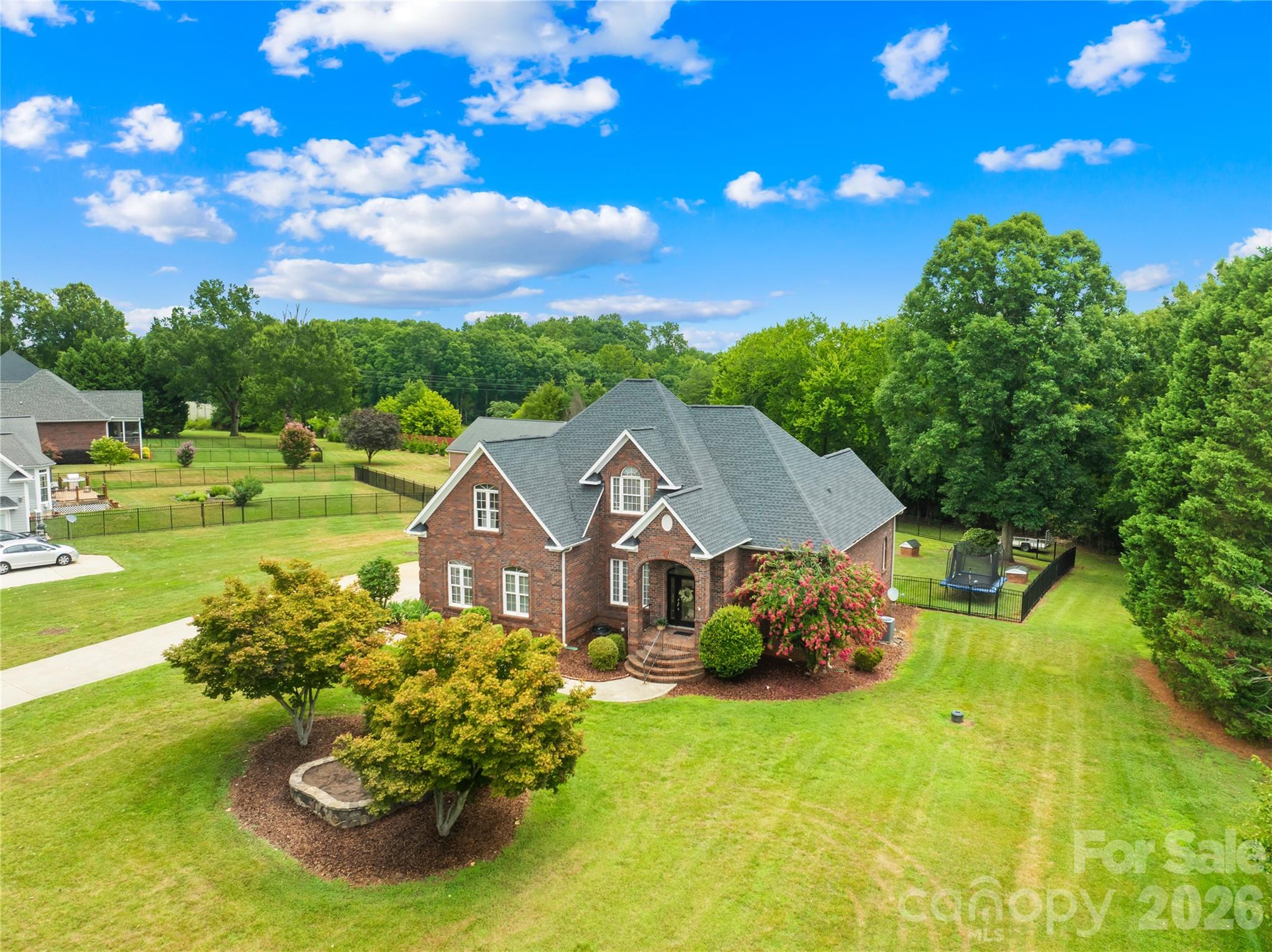 main property photo 38
